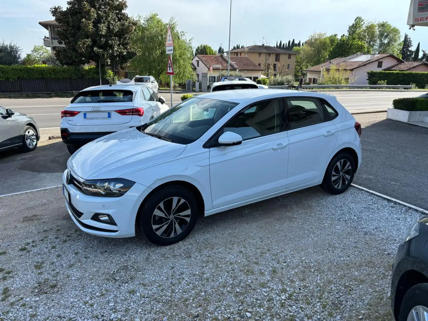 Volkswagen Polo 1.6 TDI 95 CV DSG 5p Comfortline NEOPATENTATI Bianco - 1