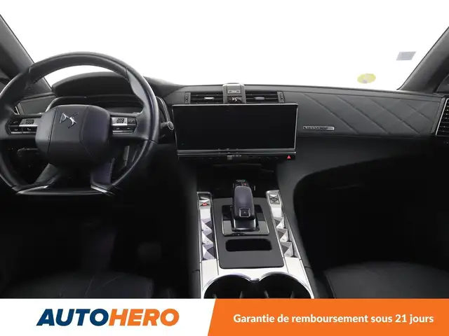 DS Automobiles DS 7 Crossback view 12