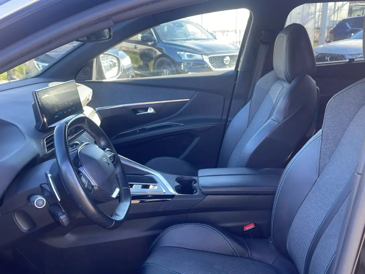 Peugeot 5008 1.5 bluehdi Allure Pack s&s 130cv eat8 14