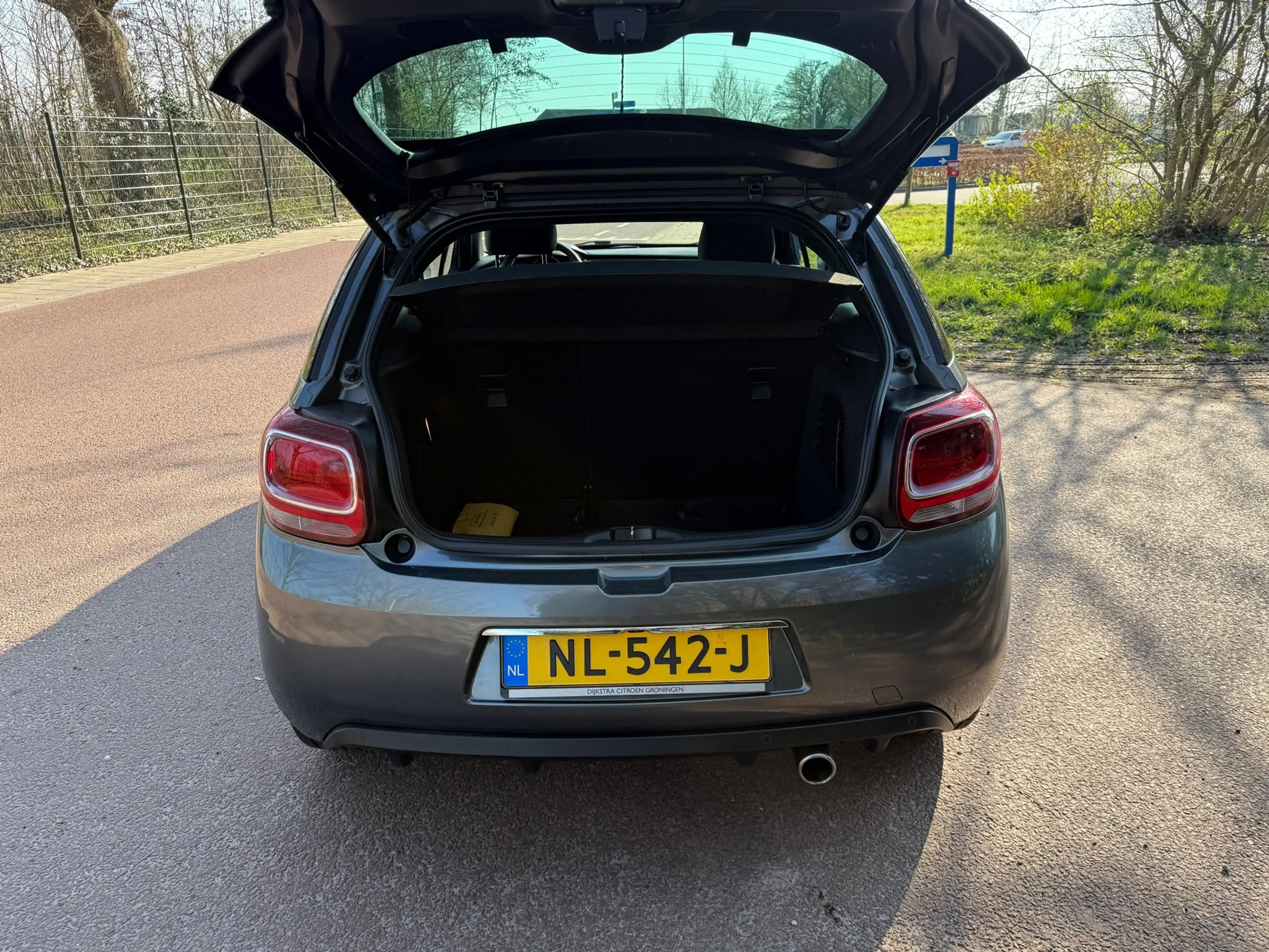 DS Automobiles DS 3 1.2 PureTech So Chic / Navi / Airco / xenon / NAP — photo 9