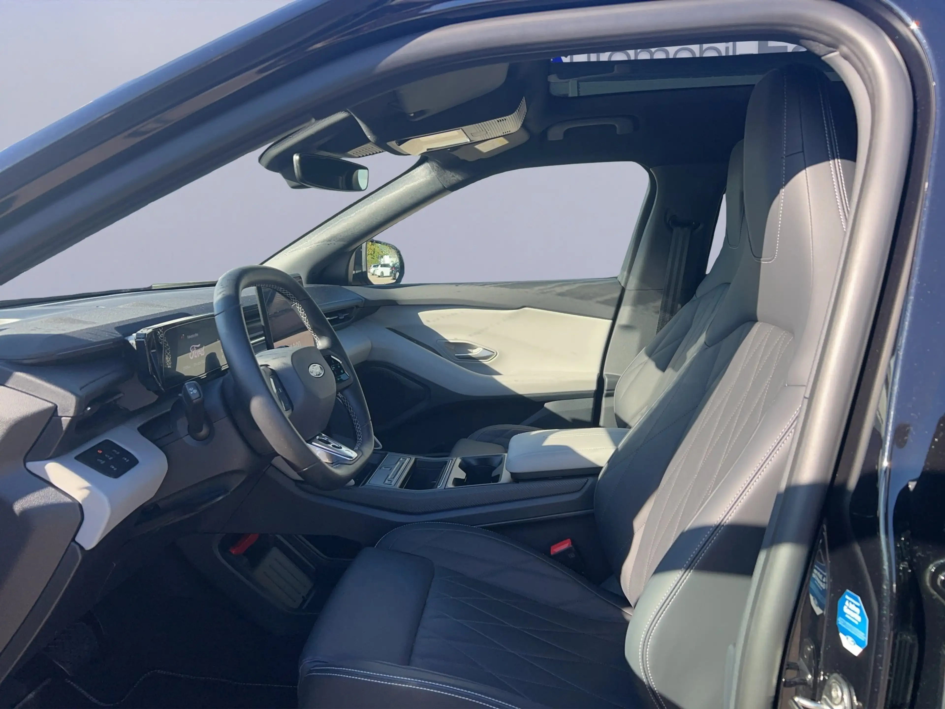 Ford Capri Premium 79 kWh AWD *AHK*WÄRMEPUMPE*PANO-DACH*B&O — photo 10