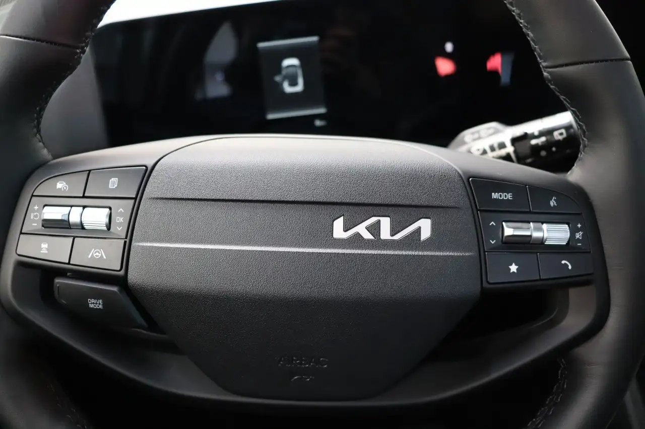 Kia Sportage FL 1.6 SHZ PDC v.h. Rcam Alu ACC MJ2026 9
