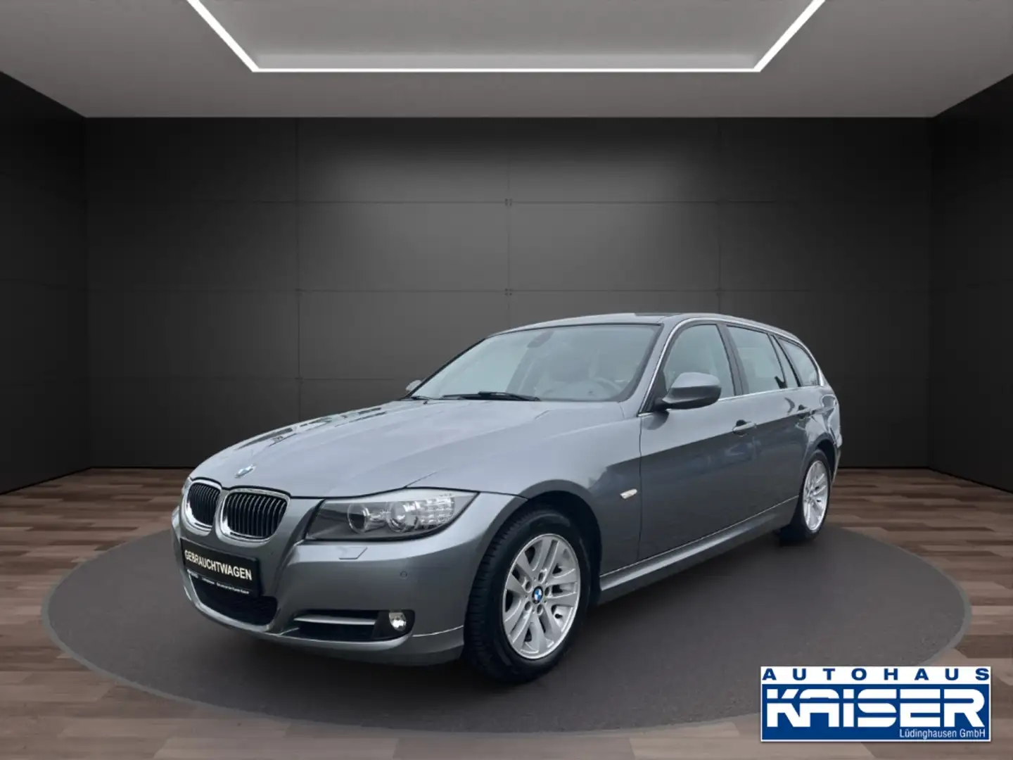 BMW 318 Touring AHK-klapp Xenon Klimaauto SHZ PDCv+h Regen Grau - 1