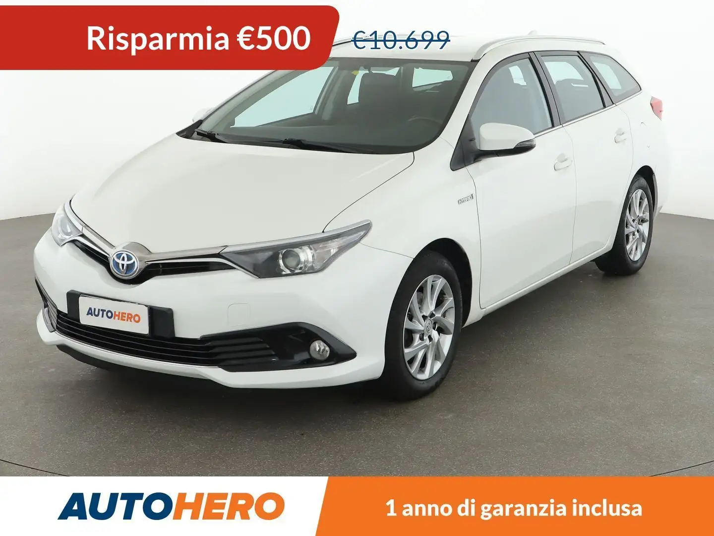Toyota Auris 1.8 Hybrid Active FHEV Blanc - 1
