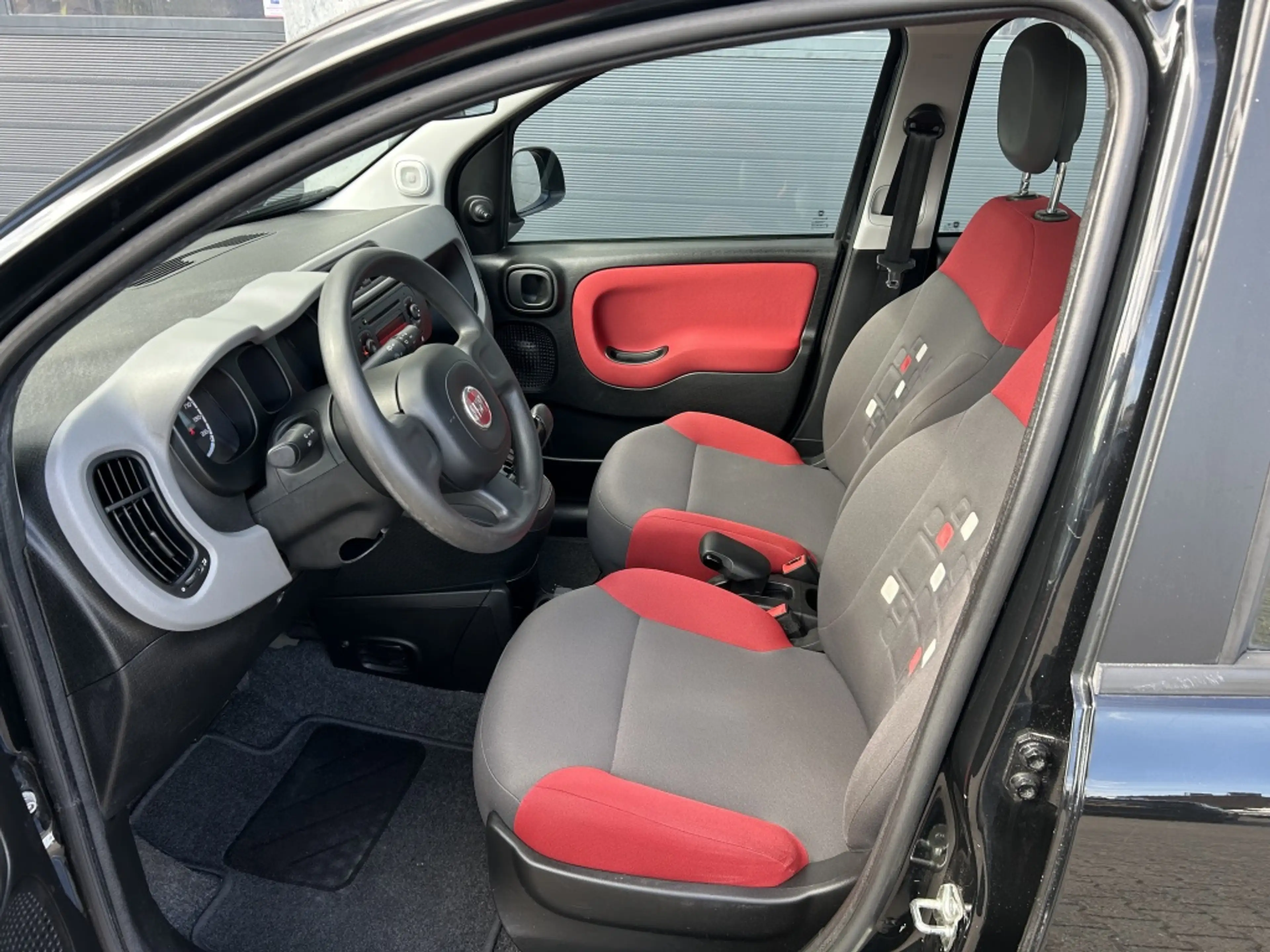 Fiat Panda 0.9 Turbo TwinAir 80pk Dualogic Edizione Cool — photo 6