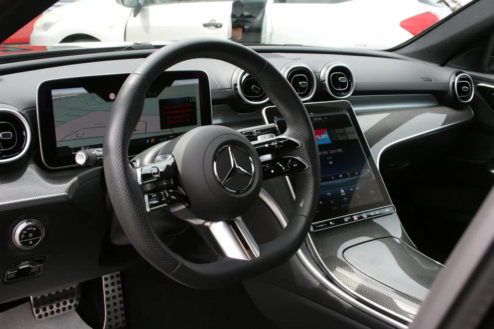 Mercedes-Benz C 200 AMG line Zwart - 2