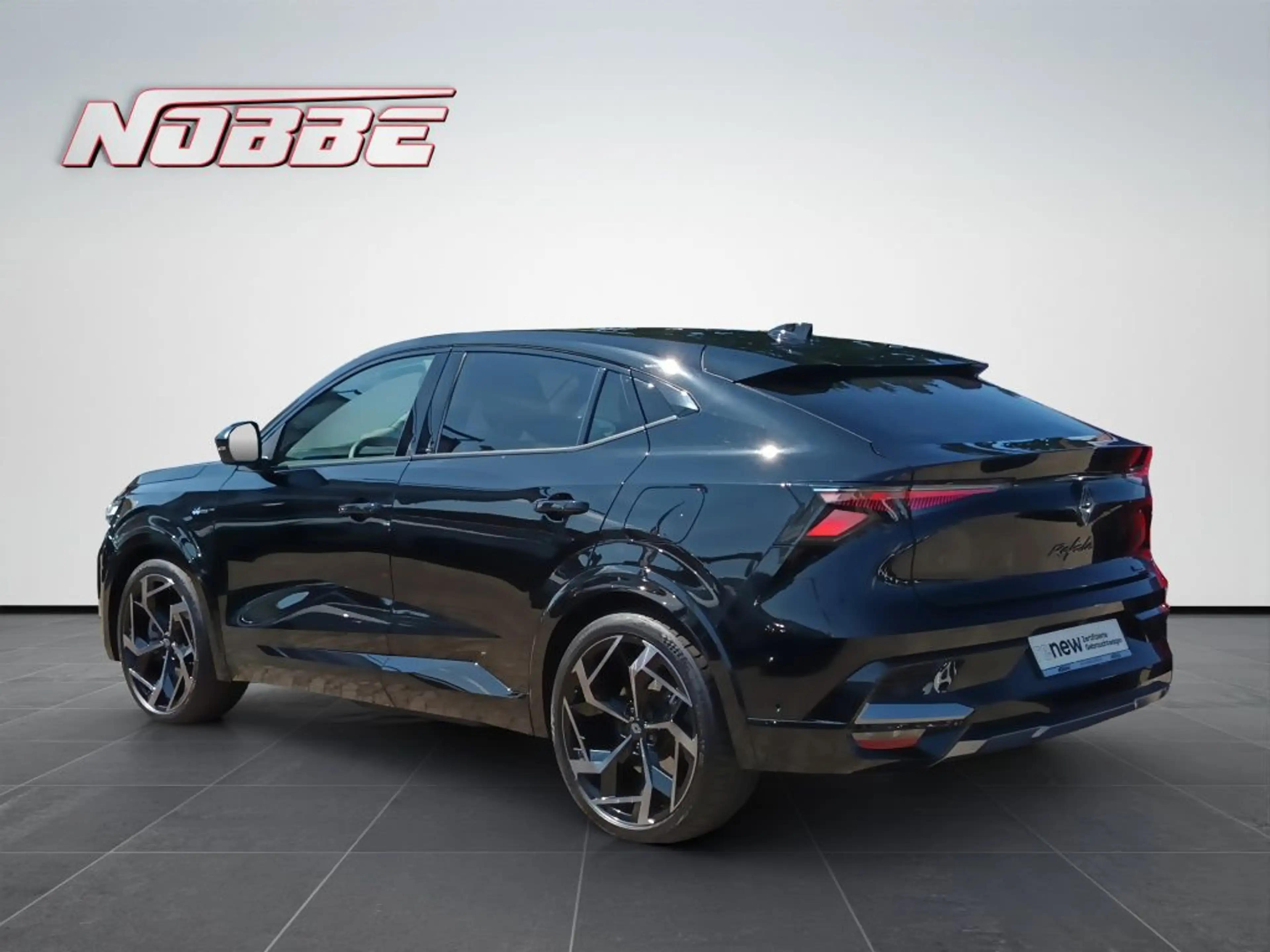 Renault Rafale E-Tech Plug-in Hybrid 300 4x4 Atelier Alpine — photo 3