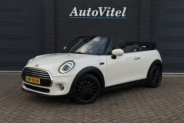 MINI Cooper Cabrio Mini 1.5 Chili | Harman Kardon | Stoelverwarming |
