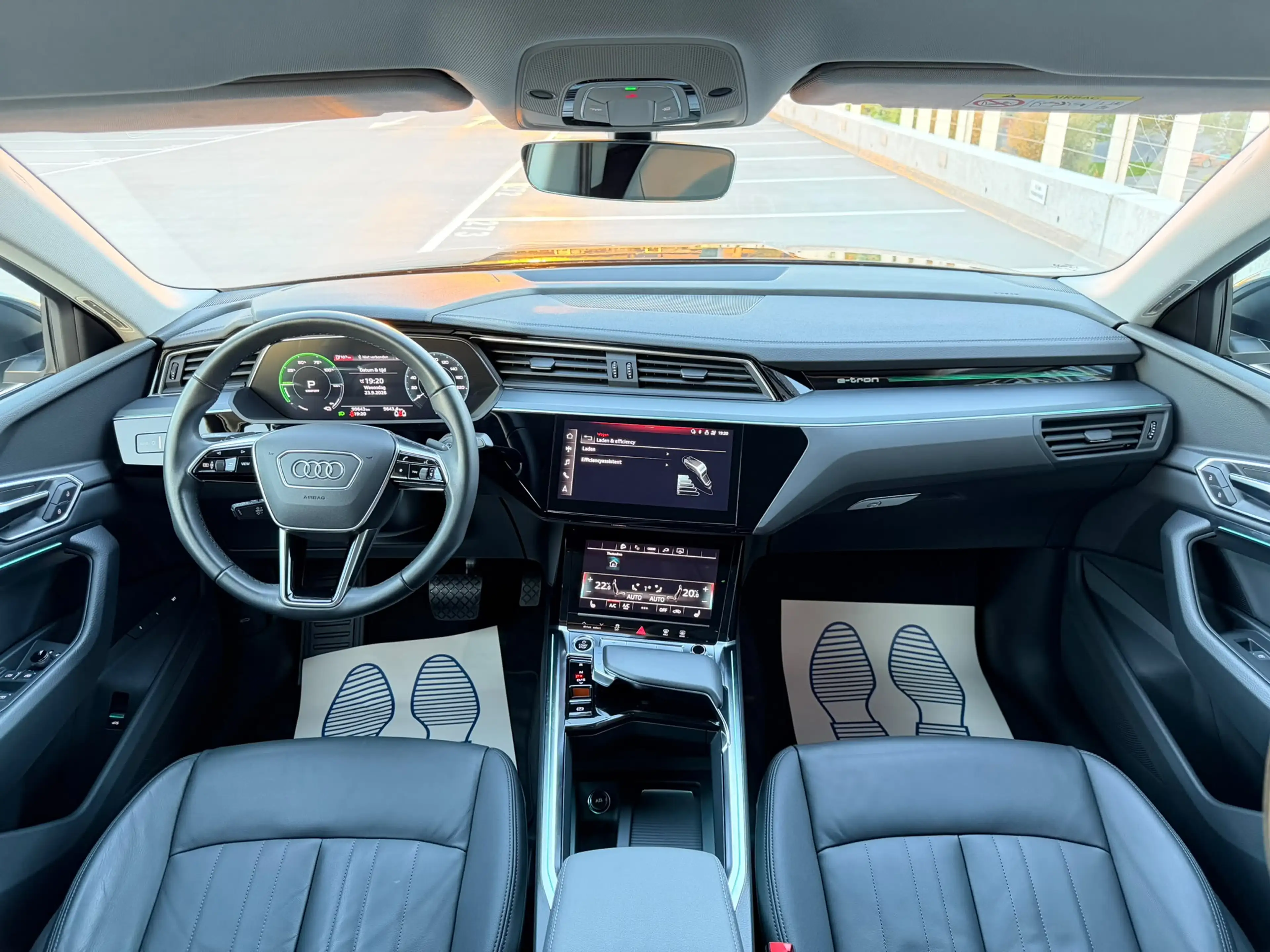 Audi e-tron E-Tron 71 kWh 50 Sportback Quattro Advanced — photo 10