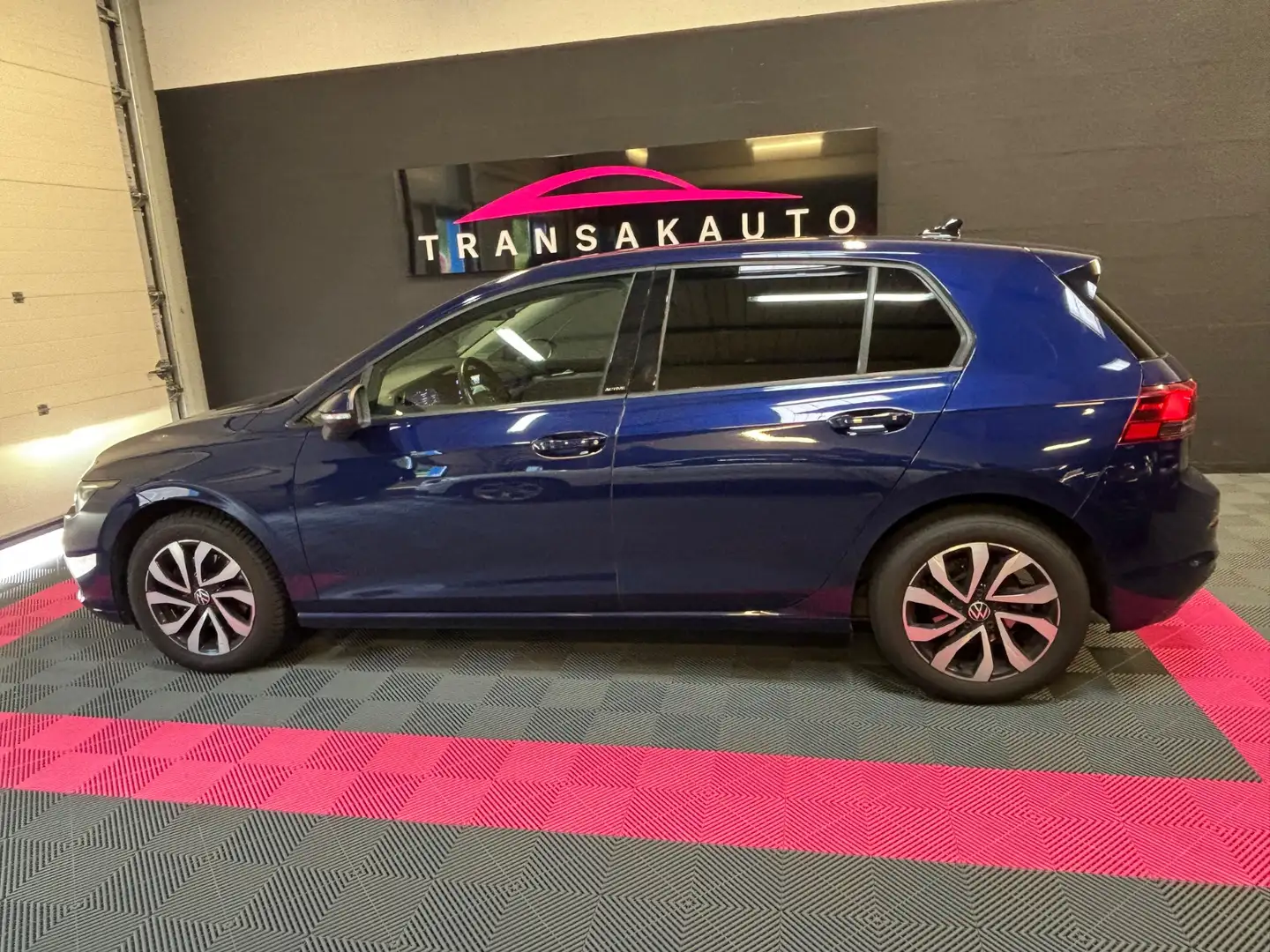 Volkswagen Golf Active Bleu - 2