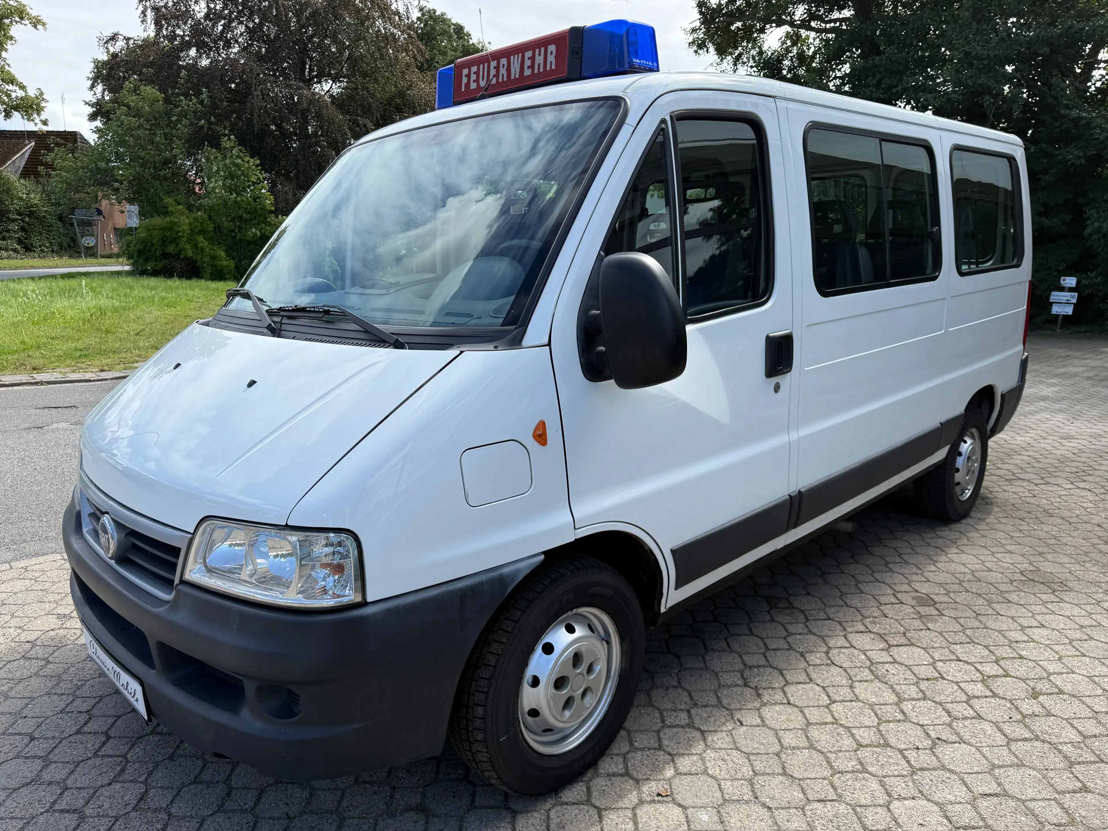 Fiat Ducato 2.3 JTD Feuerwehr *9 Sitze*nur 88 TKM*HU neu*AHK* — photo 2