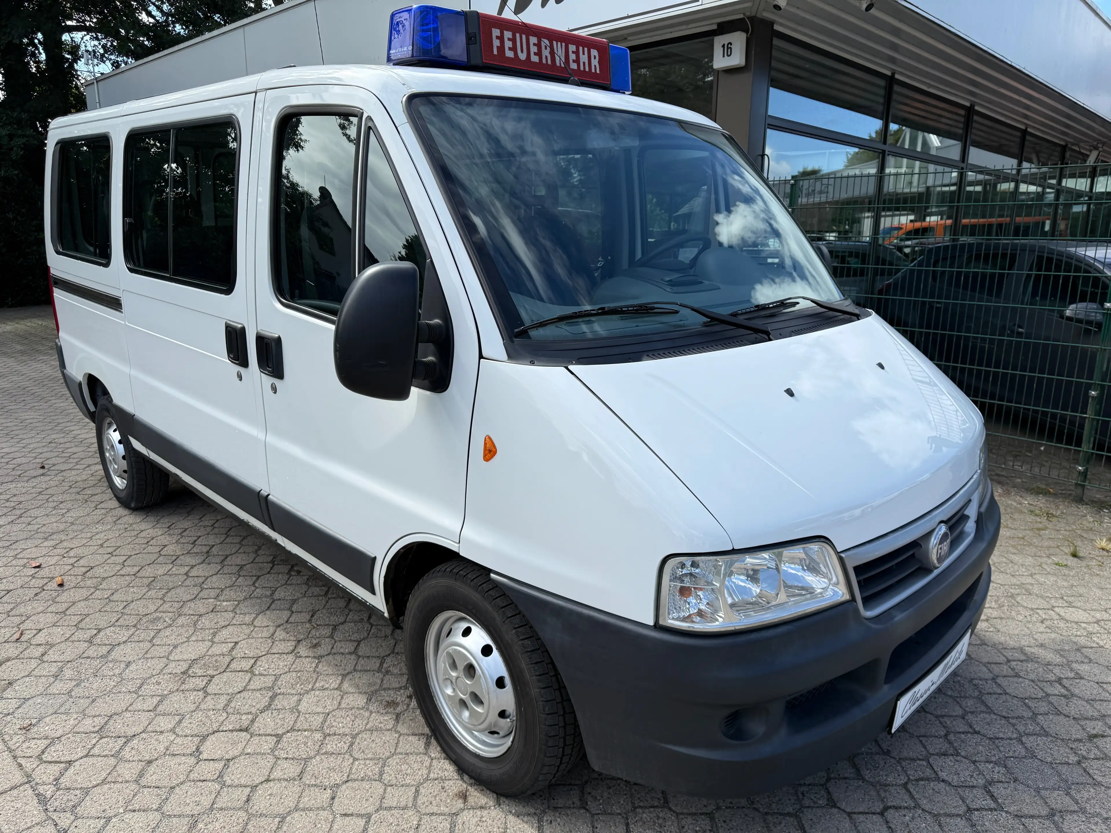 Fiat Ducato 2.3 JTD Feuerwehr *9 Sitze*nur 88 TKM*HU neu*AHK*