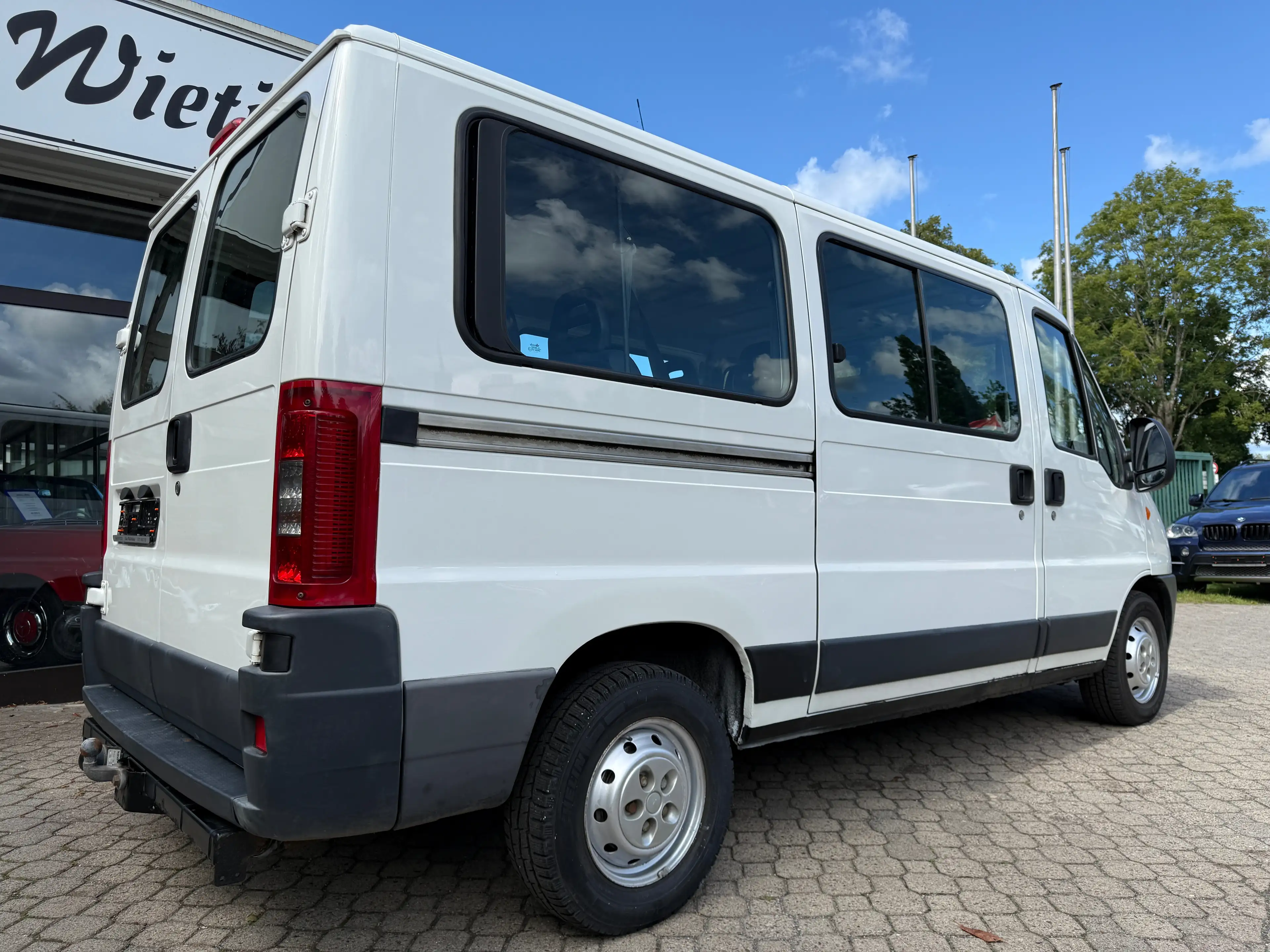 Fiat Ducato 2.3 JTD Feuerwehr *9 Sitze*nur 88 TKM*HU neu*AHK* — photo 7