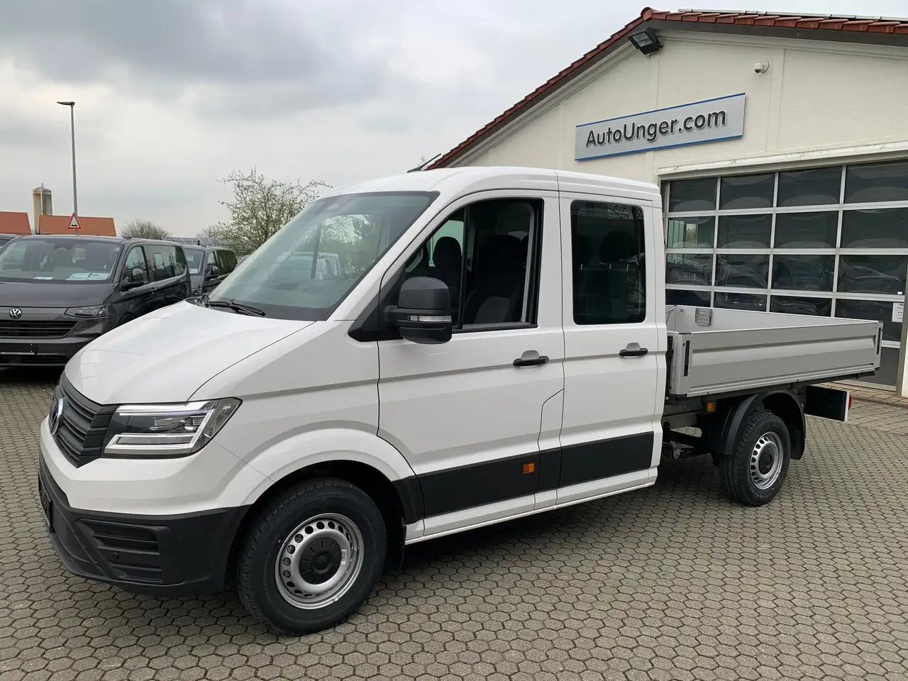 Volkswagen Crafter VW Crafter 35 DoKa MR L3 AHK LED 2+3Garantie 7-Sit