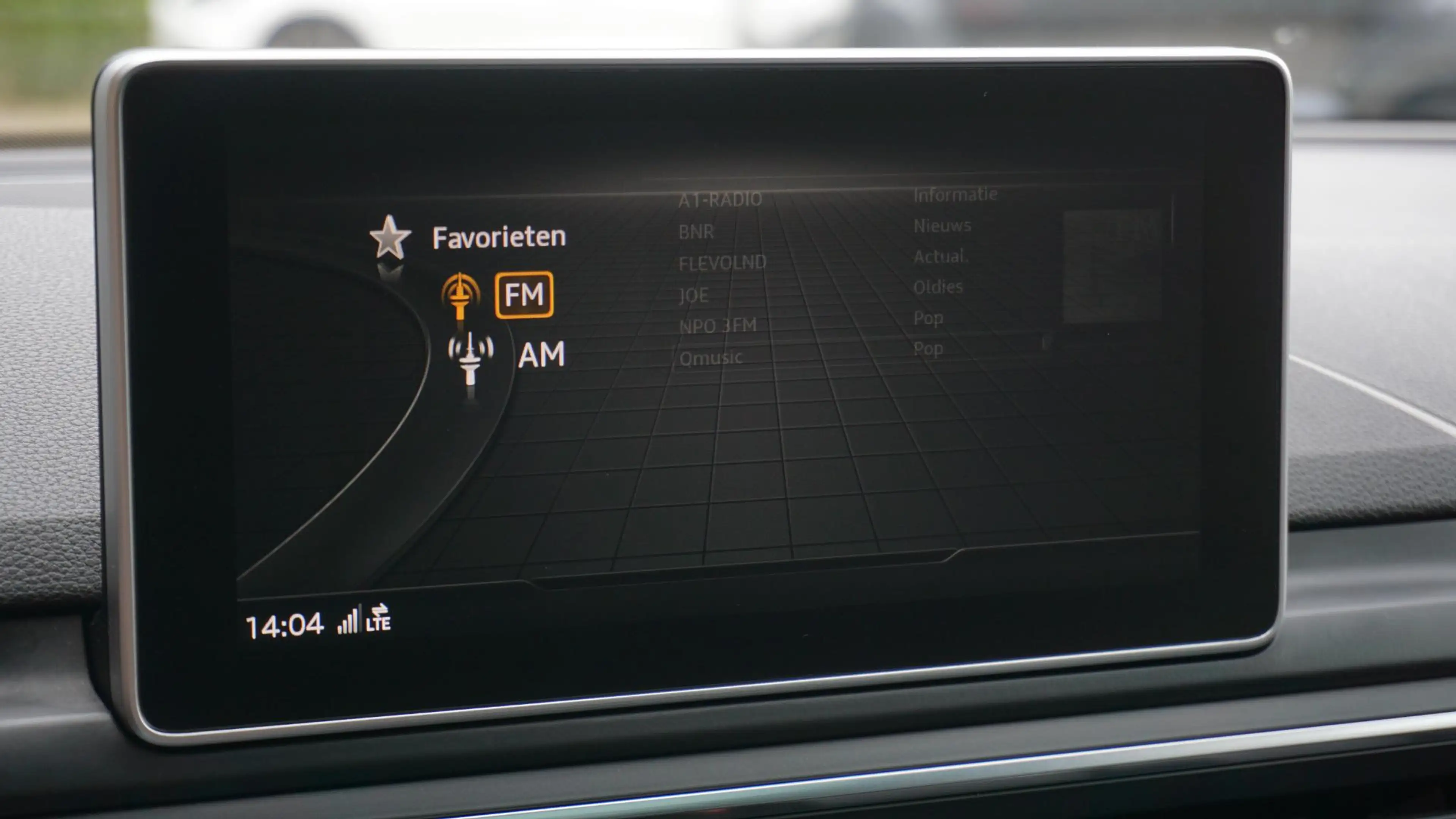 Audi S4 Avant 3.0 TFSI V6T 354pk Quattro *Black Optik* Pan — photo 45