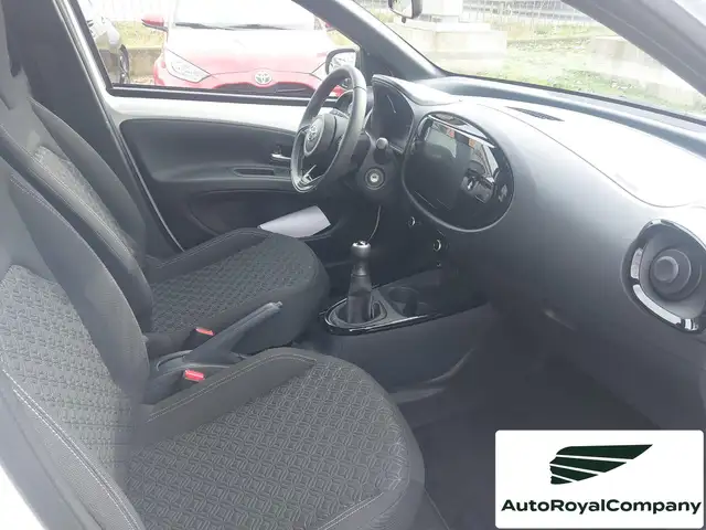 Toyota Aygo X view 15