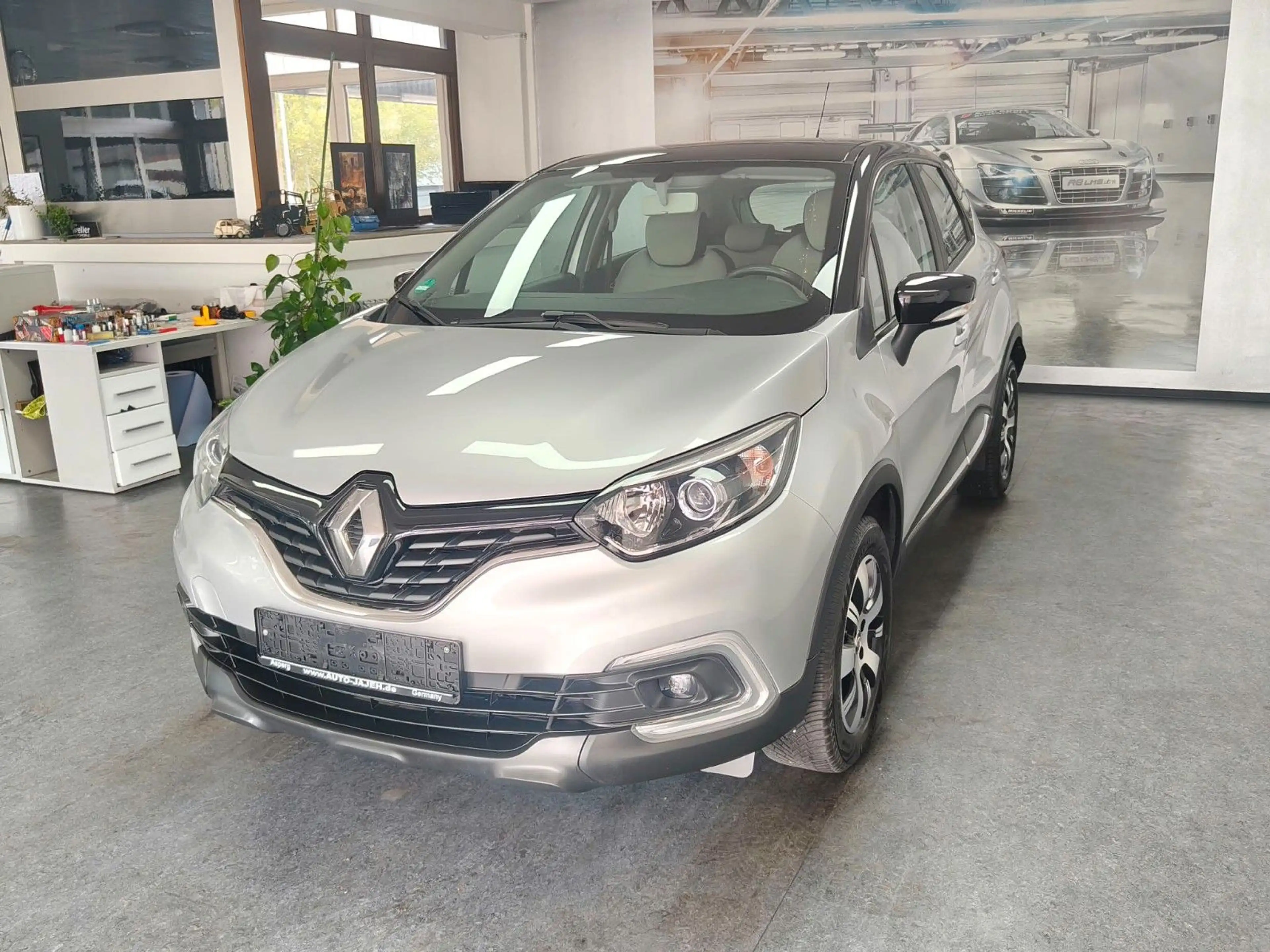 Renault Captur ENERGY dCi 90 Experience TÜV 09/2028 — photo 2