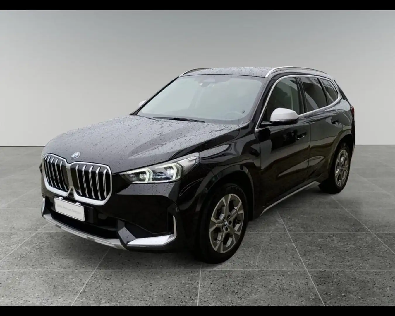 BMW X1 sdrive18d X-Line auto Schwarz - 1