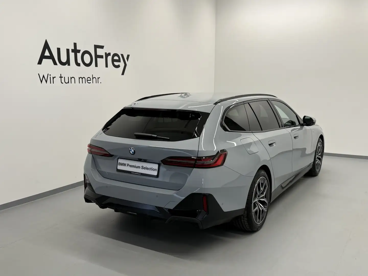 BMW 520 520d xDrive Gris - 2