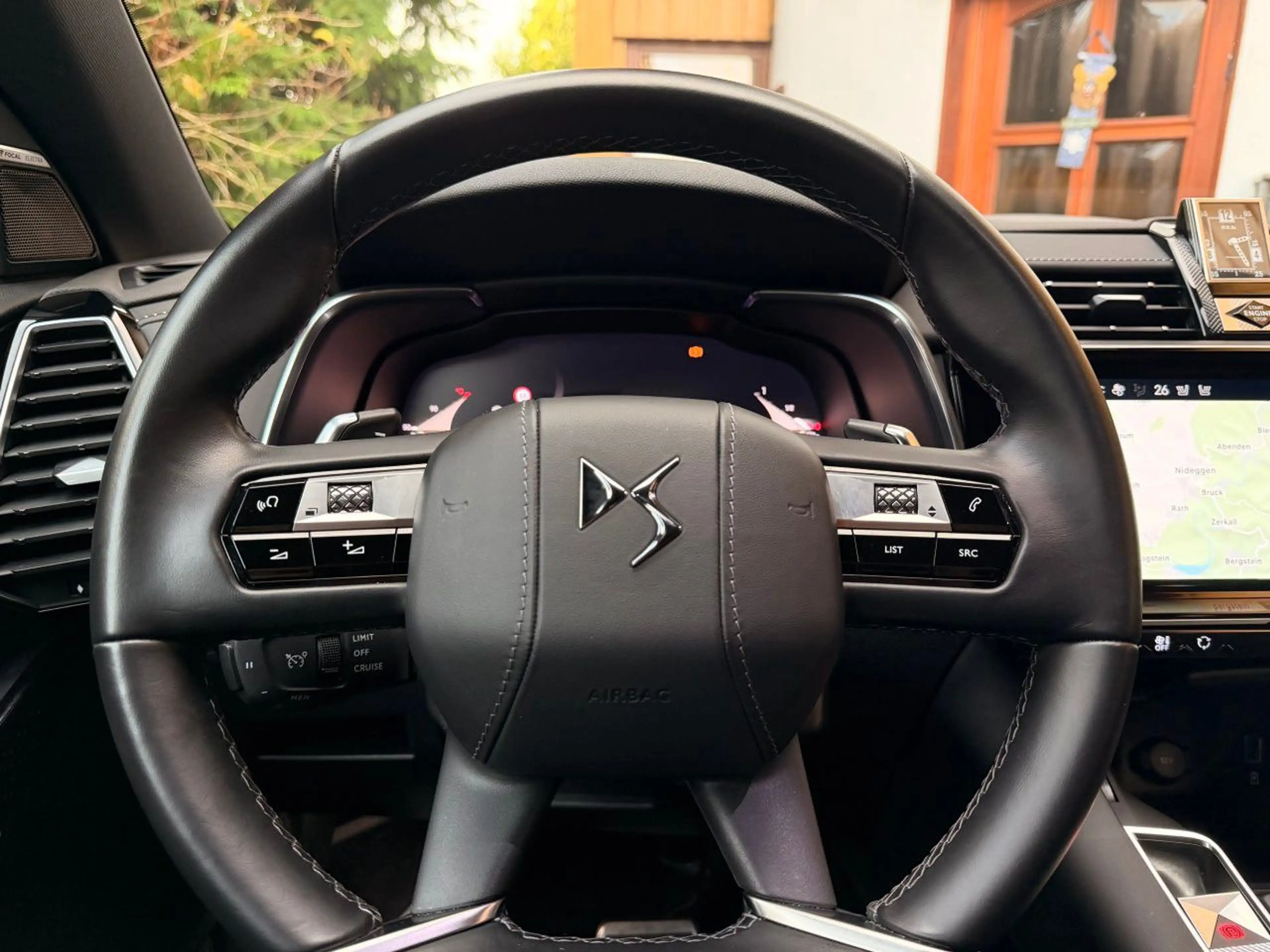 DS Automobiles DS 7 DS7 Etoile BlueHDI 130 EAT8 Pano,FocalNappa3,99% — photo 11