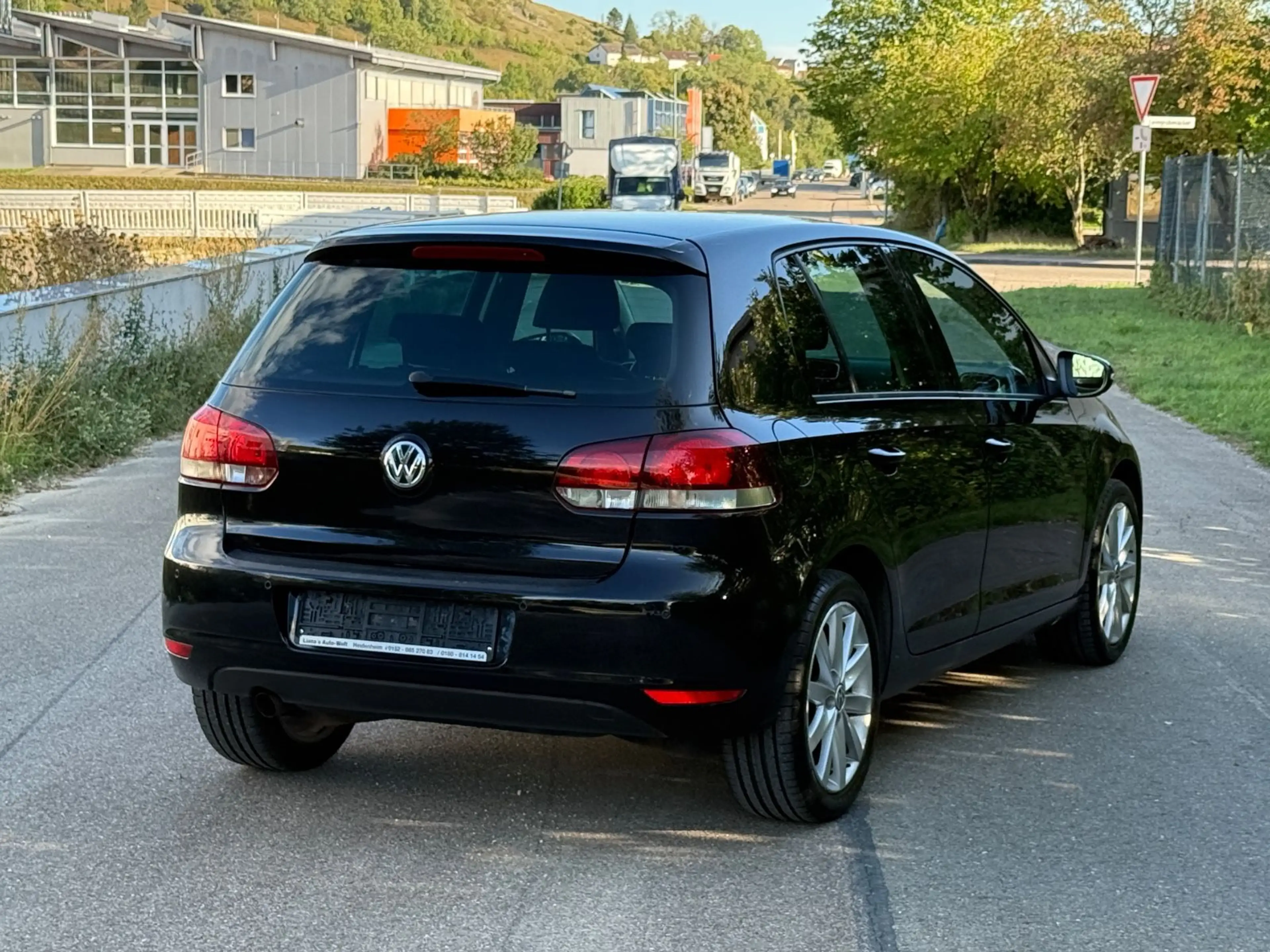 Volkswagen Golf Highline Klima PDC Automatik Tüv/Au 10.27 — photo 5
