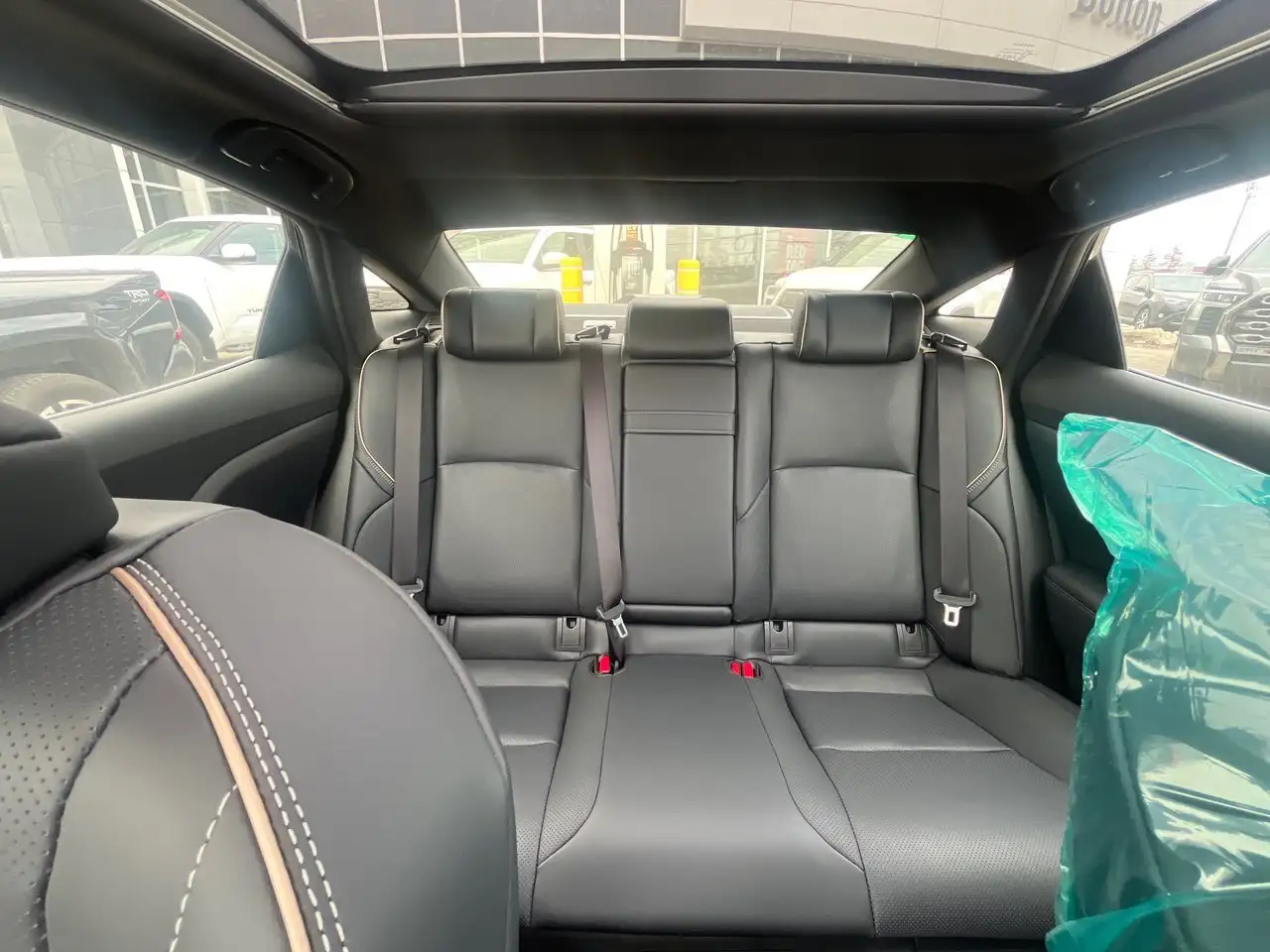 Toyota Crown снимка Toyota Crown