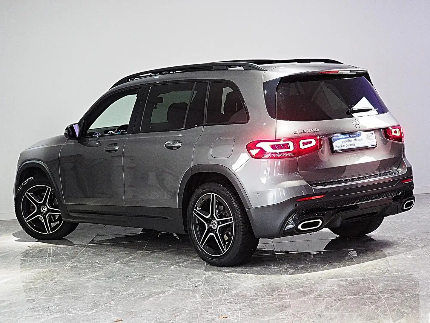 Mercedes-Benz GLB 200 GLB *AMG-PAKET*1.HAND*TÜV+SERVICE-NEU* Grau - 2
