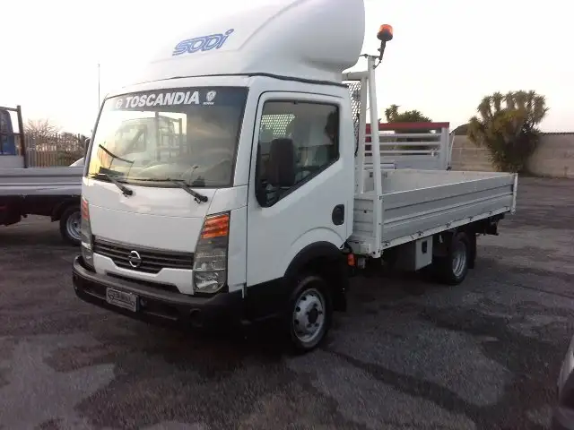 Nissan Cabstar 35.15 3.0 TDI Cassone FISSO 3,64 X 2,04 INTERNA