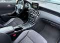 Mercedes-Benz A 200 2.2 200 cdi 135ch pack amg 4matic toit ouvrant caméra de recul Noir - thumbnail 19