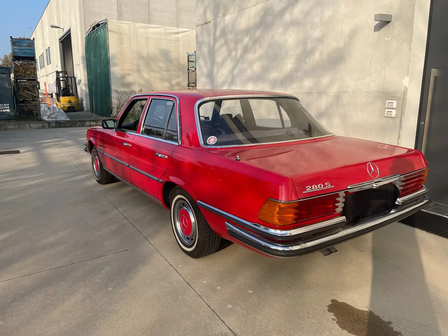 Mercedes-Benz 280 SE Červená - 2
