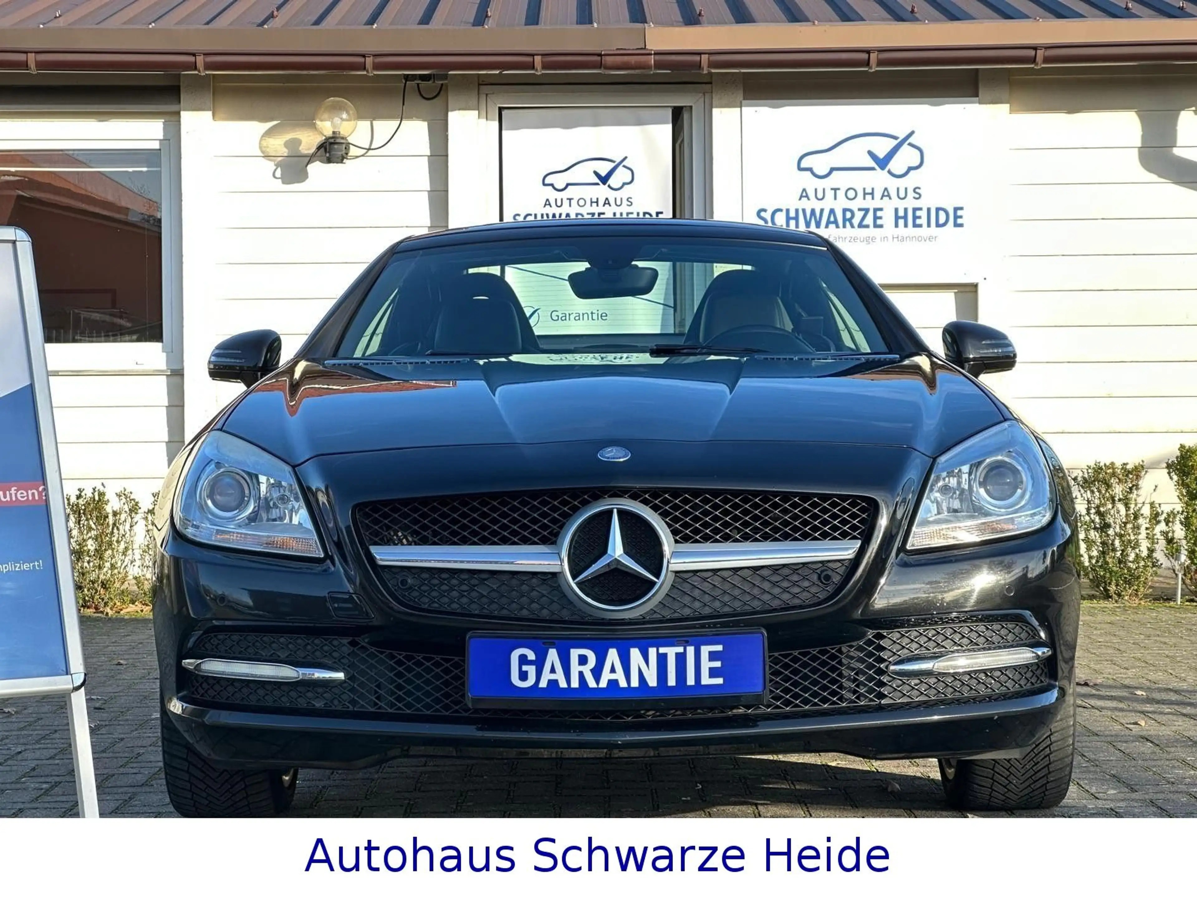 Mercedes-Benz SLK 200 Roadster AMG*SPORT*APPLECARPLAY*GEPFLEGT — photo 4