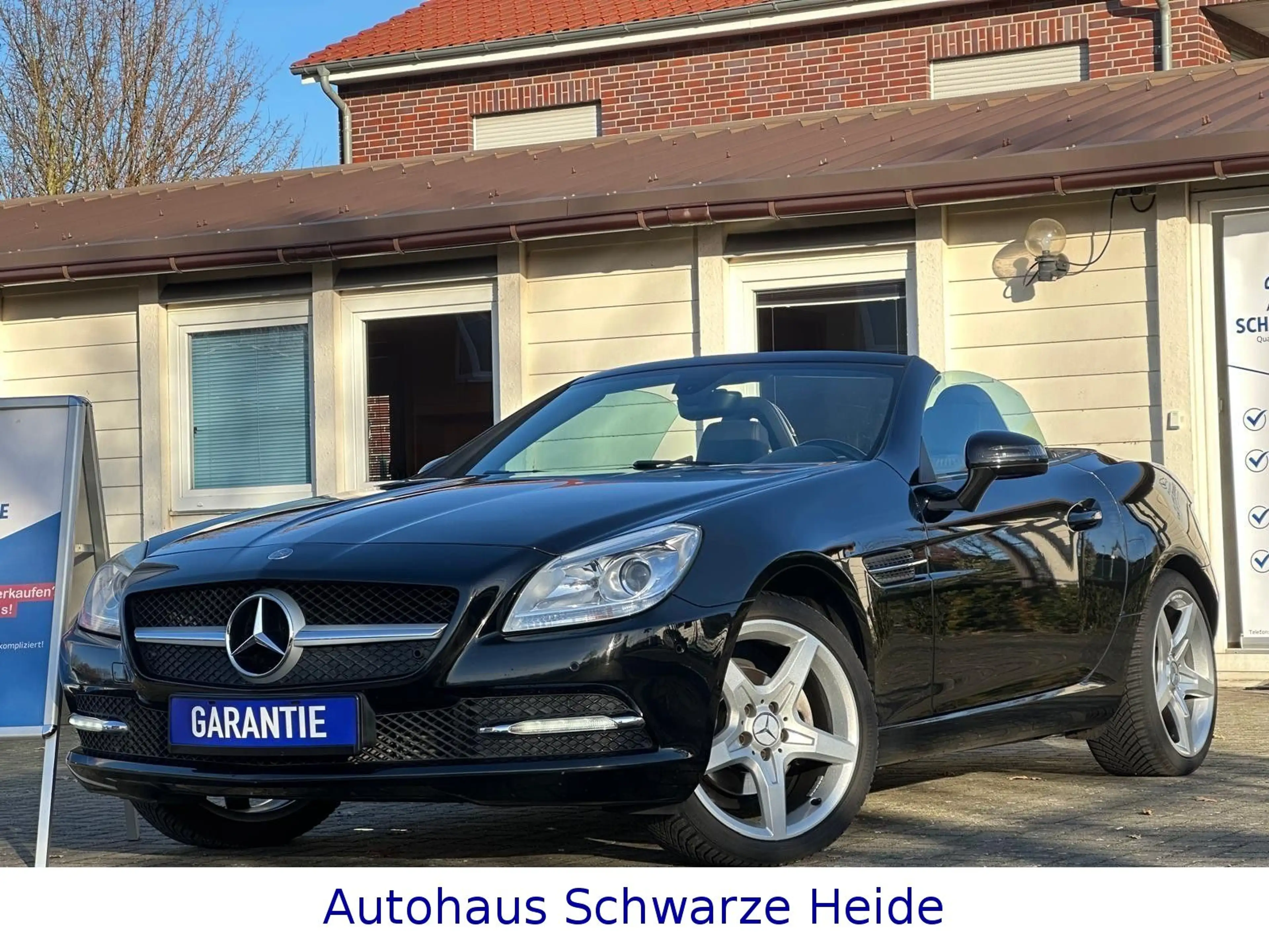 Mercedes-Benz SLK 200 Roadster AMG*SPORT*APPLECARPLAY*GEPFLEGT — photo 3