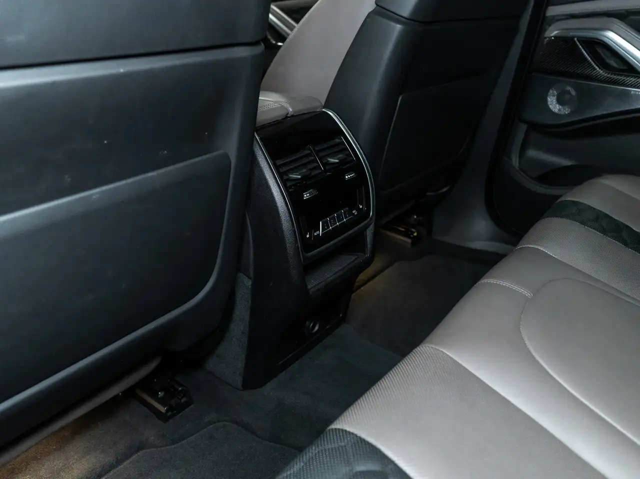 BMW X6 M снимка BMW X6 M