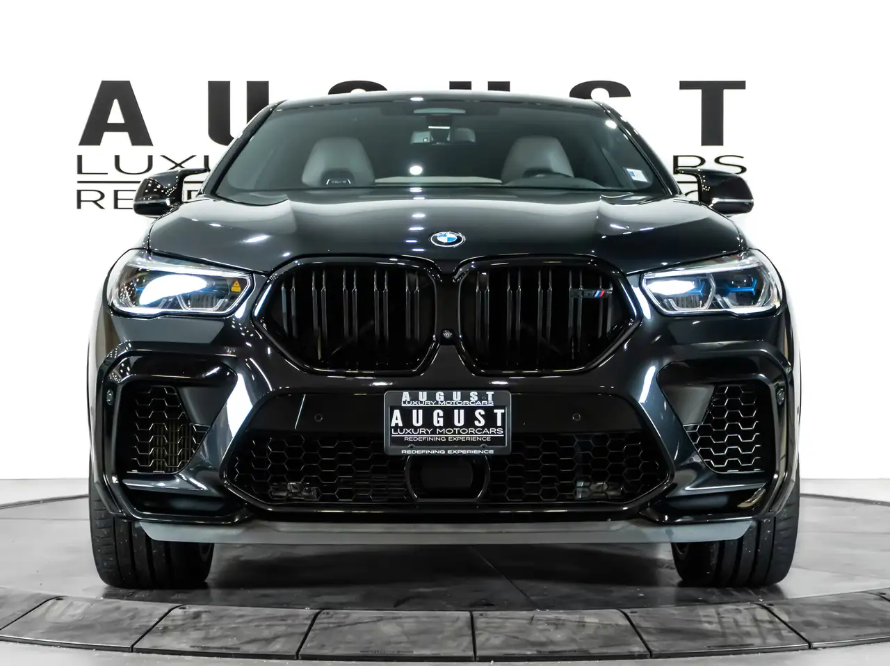 BMW X6 M снимка BMW X6 M