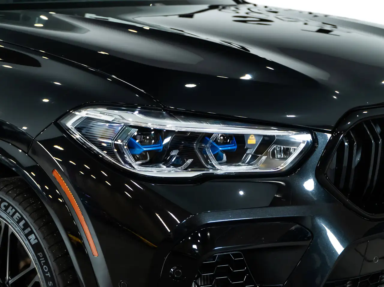 BMW X6 M снимка BMW X6 M