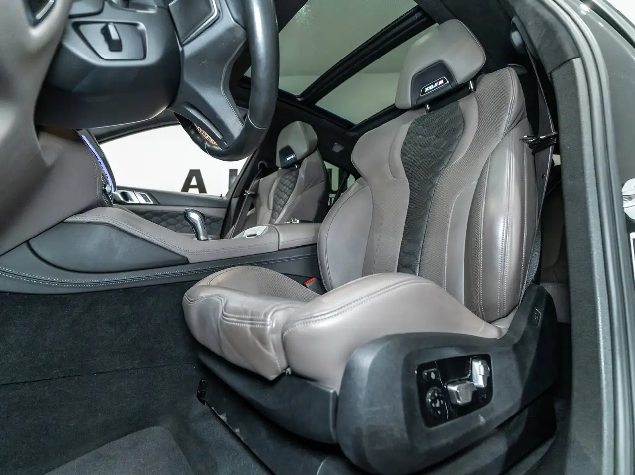 BMW X6 M снимка BMW X6 M