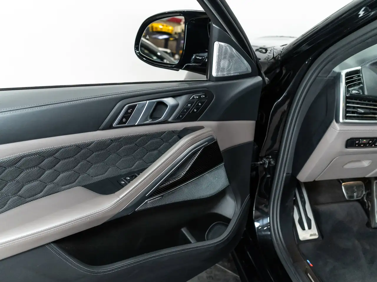 BMW X6 M снимка BMW X6 M