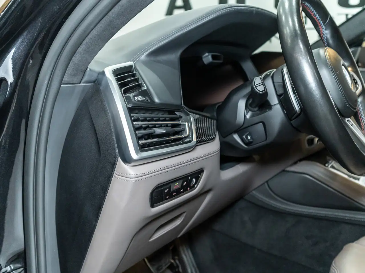 BMW X6 M снимка BMW X6 M
