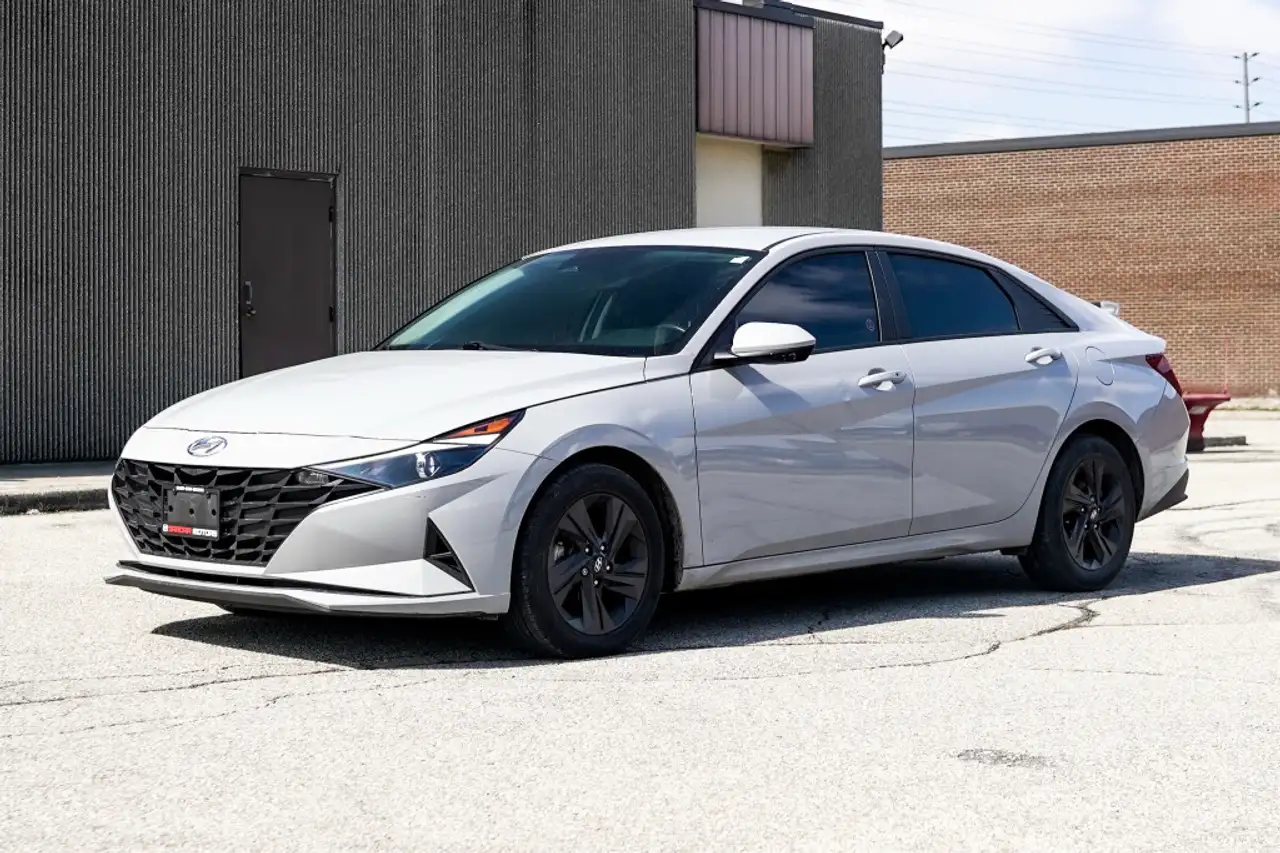 2022 Hyundai ELANTRA