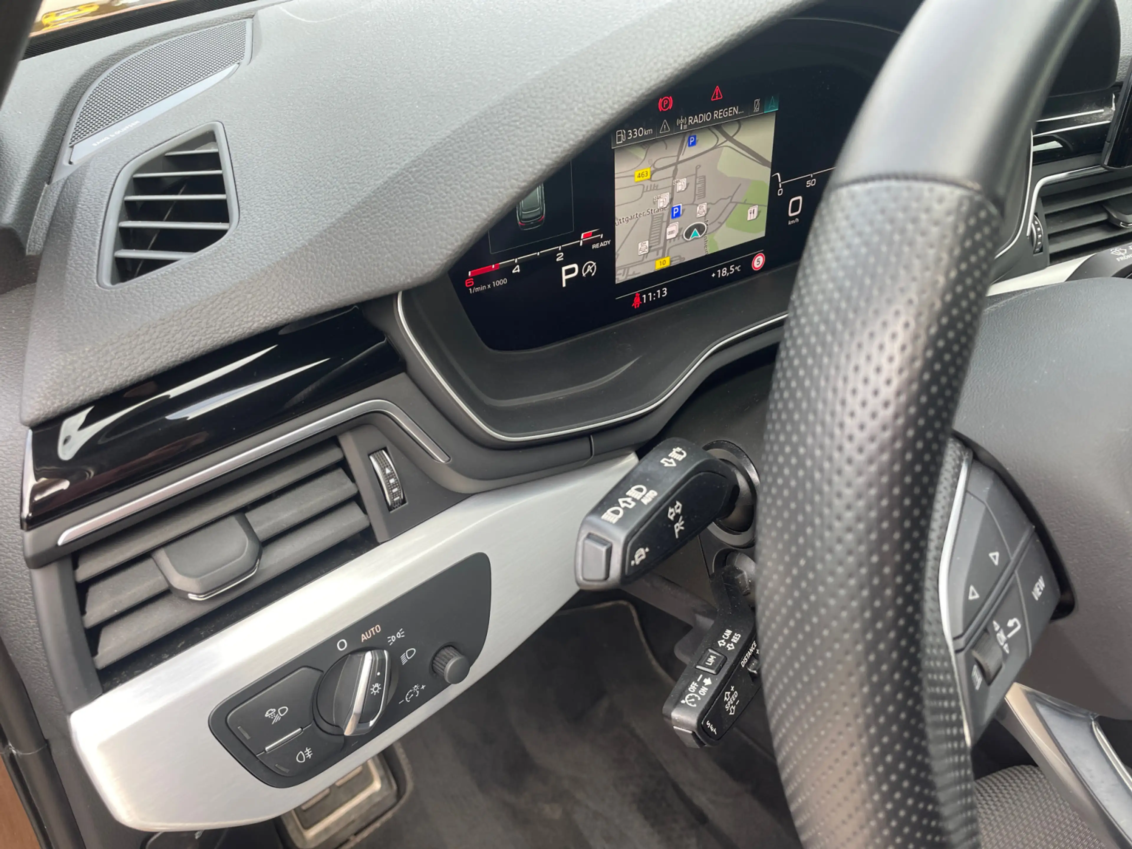 Audi A4 35 TDI S tronic S line B&O Matrix Stand — photo 13
