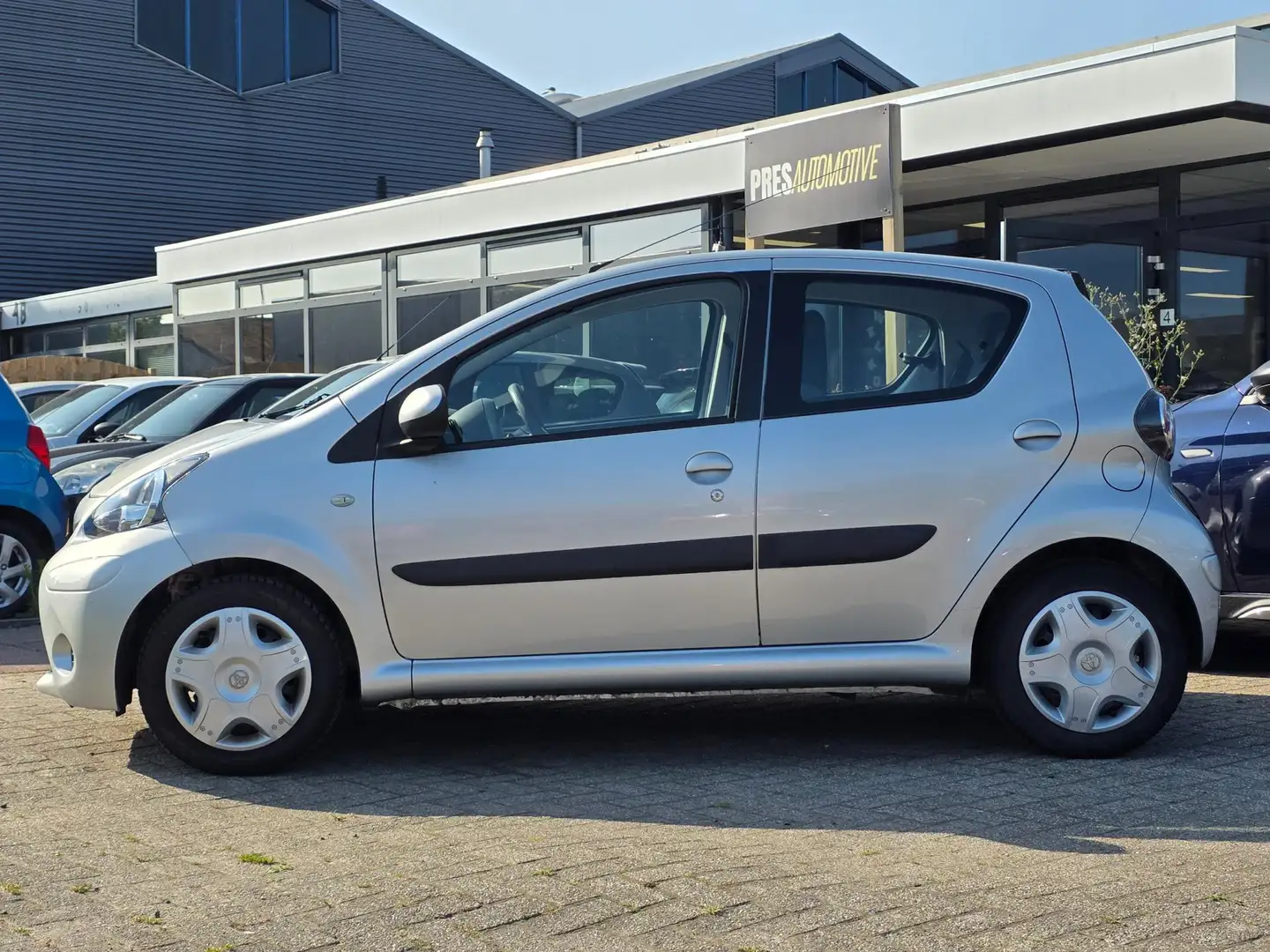 Toyota Aygo 1.0 VVT-i Comfort |AIRCO|ELEKTRISCHE RAMEN|CDV Grijs - 2