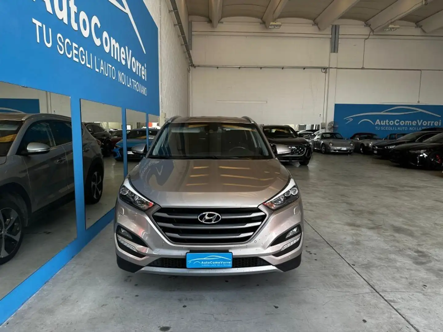 Hyundai TUCSON Tucson 1.7 CRDi DCT XPossible Beige - 2