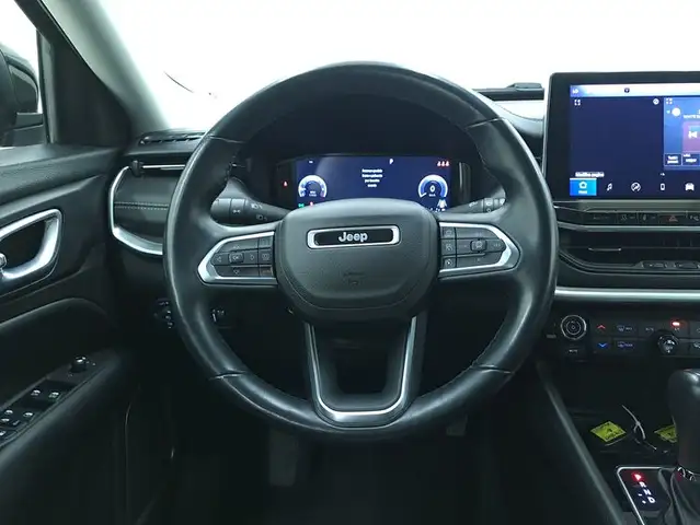 Jeep Compass view 11