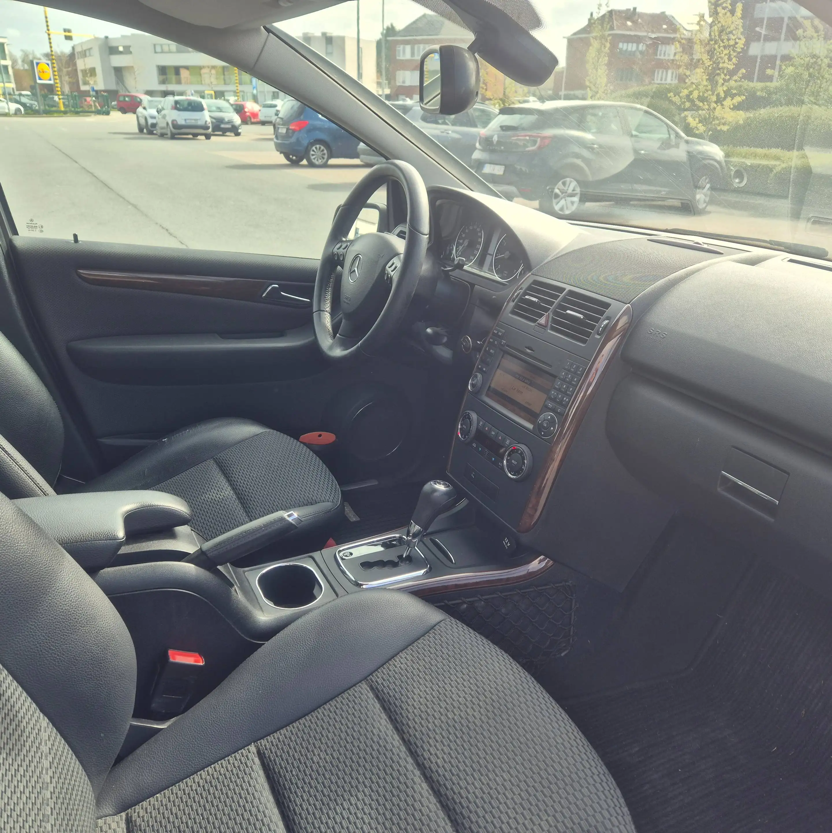 Mercedes-Benz A 160 boîte automatique prêt immatriculer essence ⛽️ — photo 12