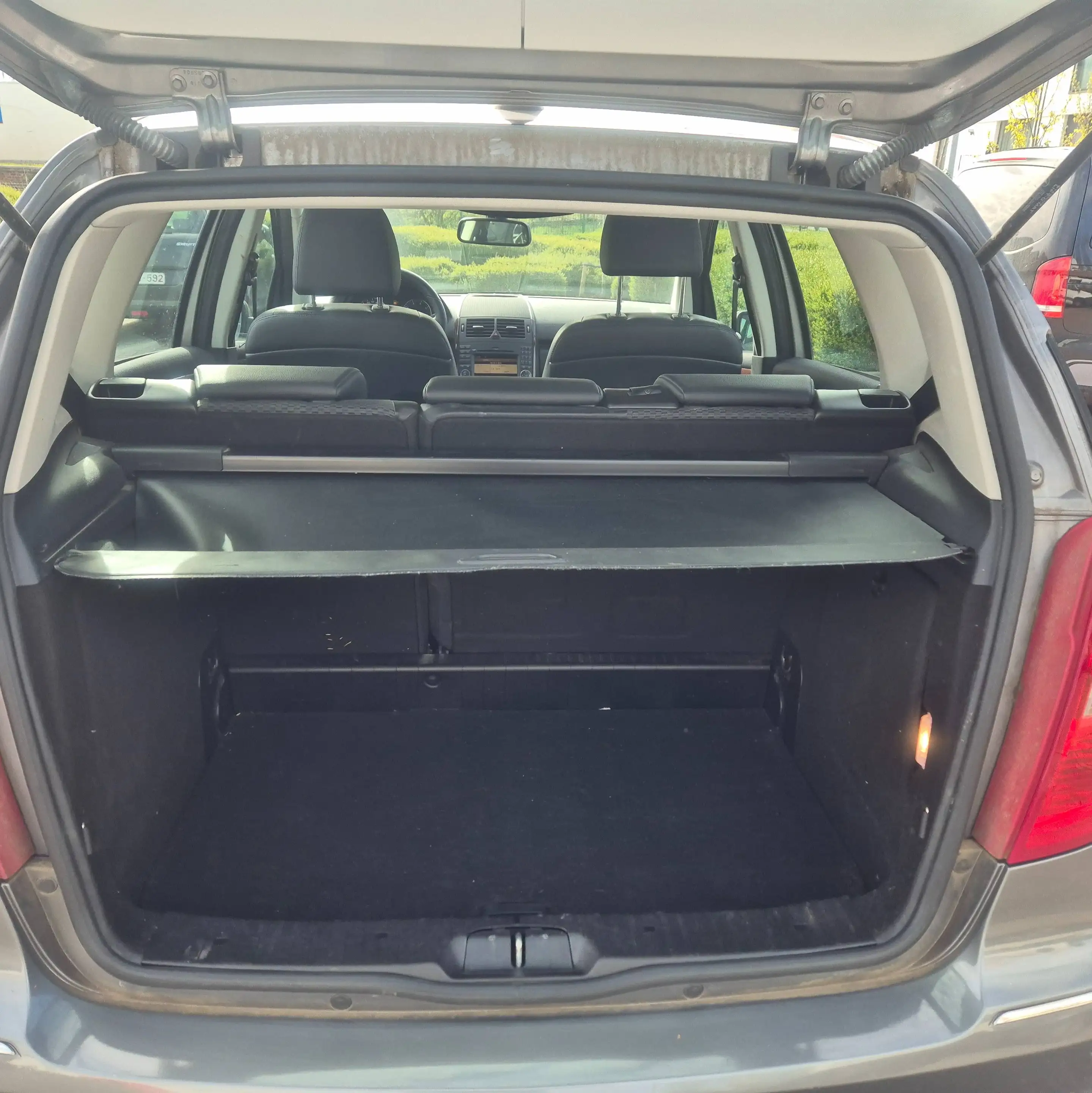 Mercedes-Benz A 160 boîte automatique prêt immatriculer essence ⛽️ — photo 8