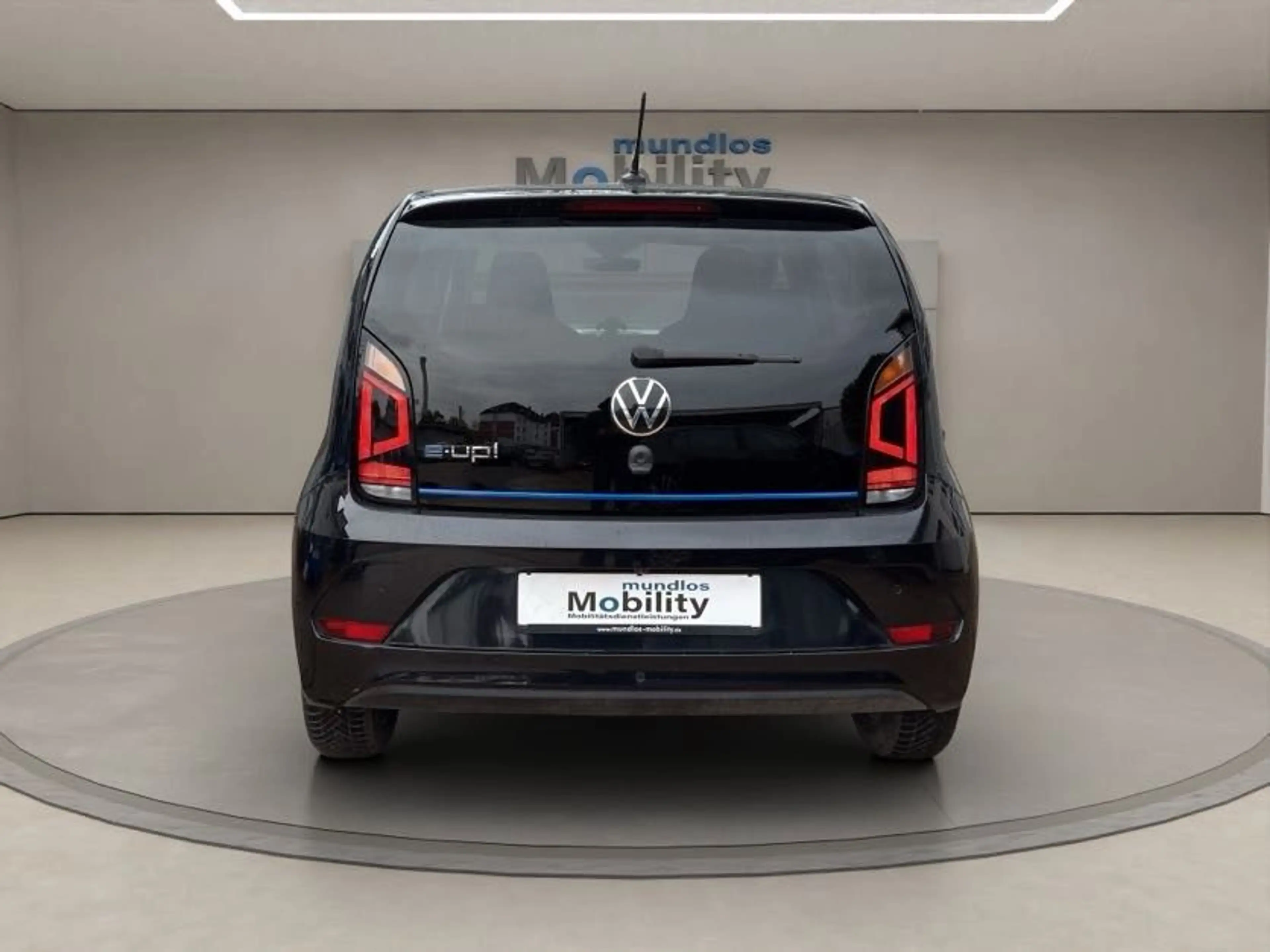 Volkswagen up! VW e-up! Move | 95,3 % SOH | CCS | Kamera | SHZ — photo 11