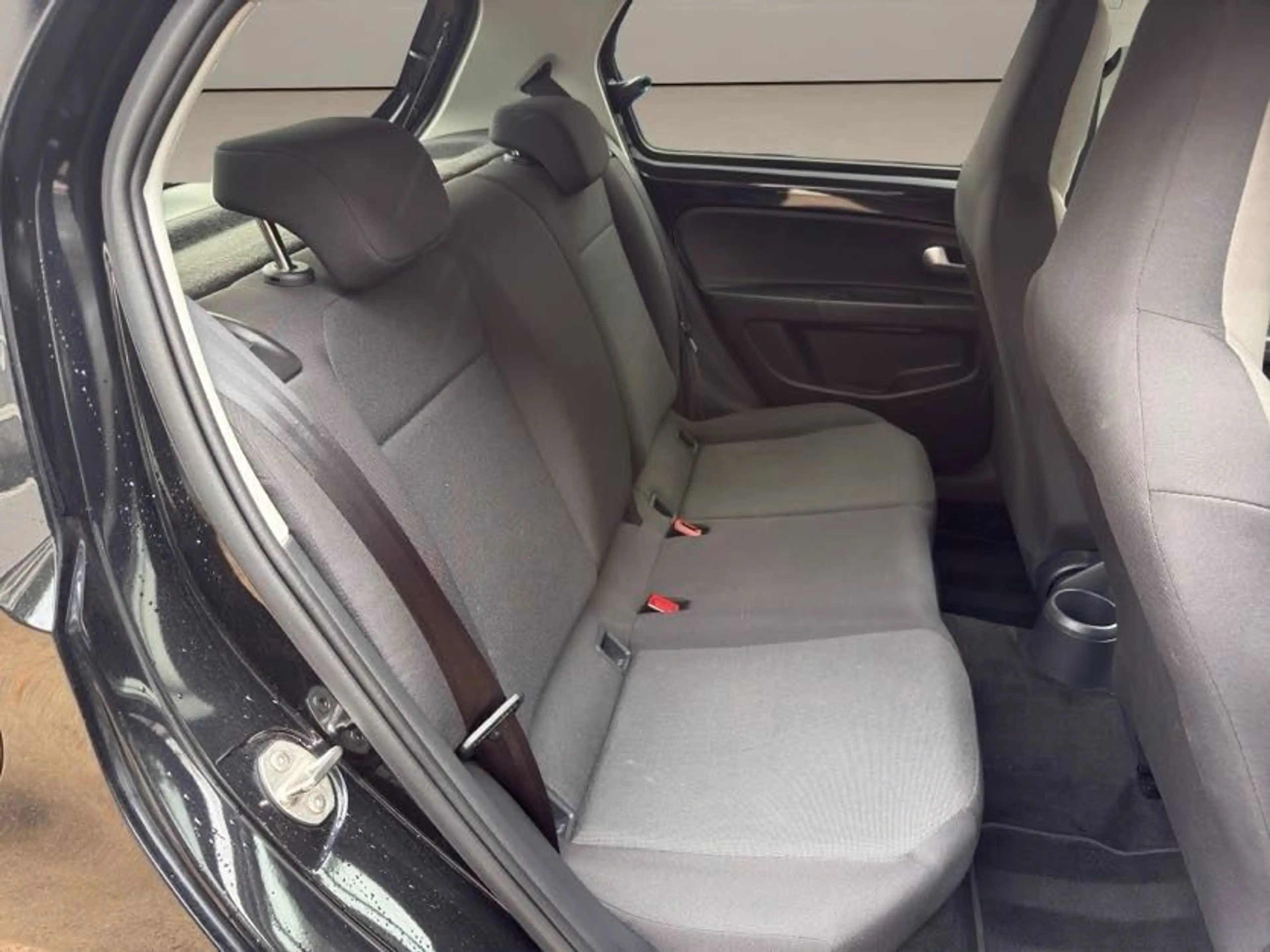 Volkswagen up! VW e-up! Move | 95,3 % SOH | CCS | Kamera | SHZ — photo 14
