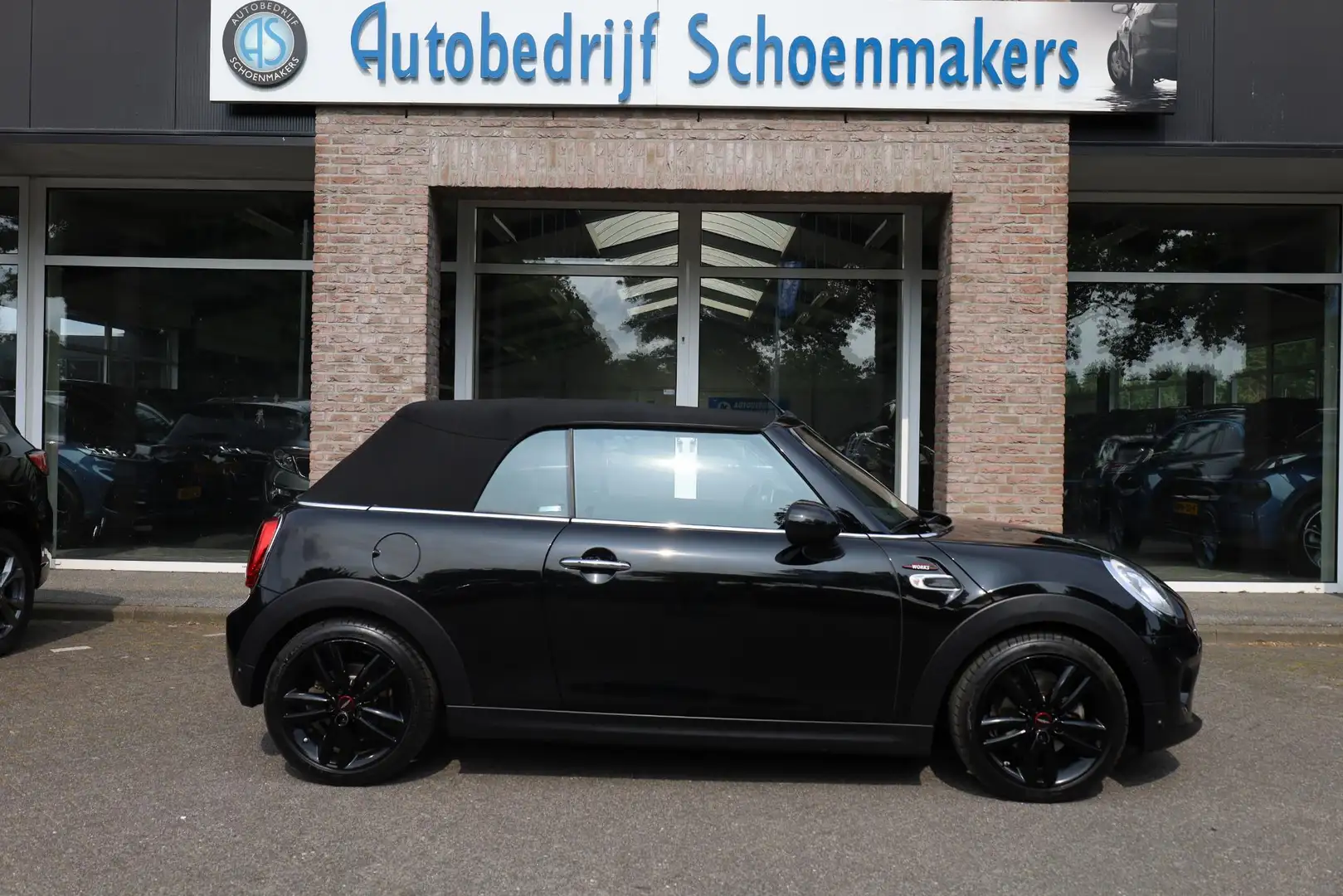 MINI John Cooper Works Cabrio Mini 1.5 JCW Chili HARMAN&KARDON STOELVERW. HALFLE Noir - 2
