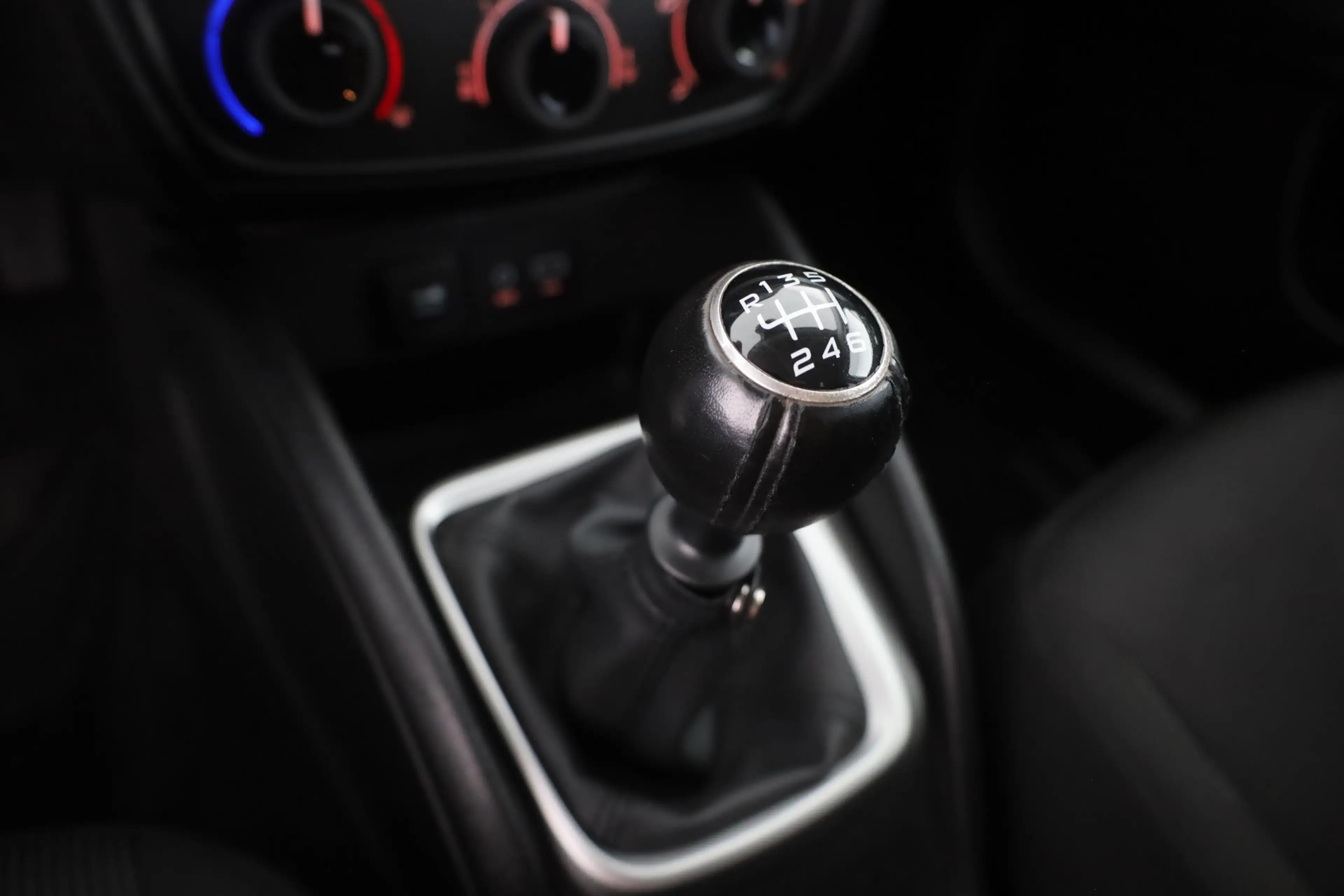 Fiat Tipo Kombi 1.4 T-Jet Klima Tempomat PDC DAB — photo 14