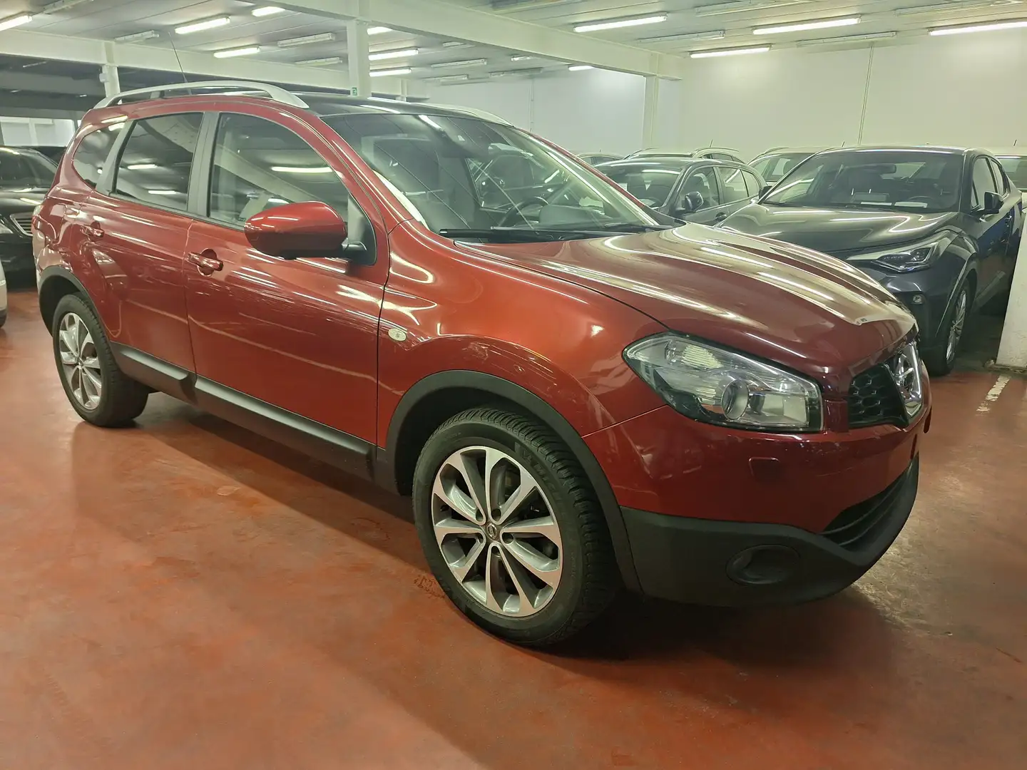 Nissan Qashqai+2 Qashqai+2 1.6 dCi - 6900 € HTVA Rouge - 1